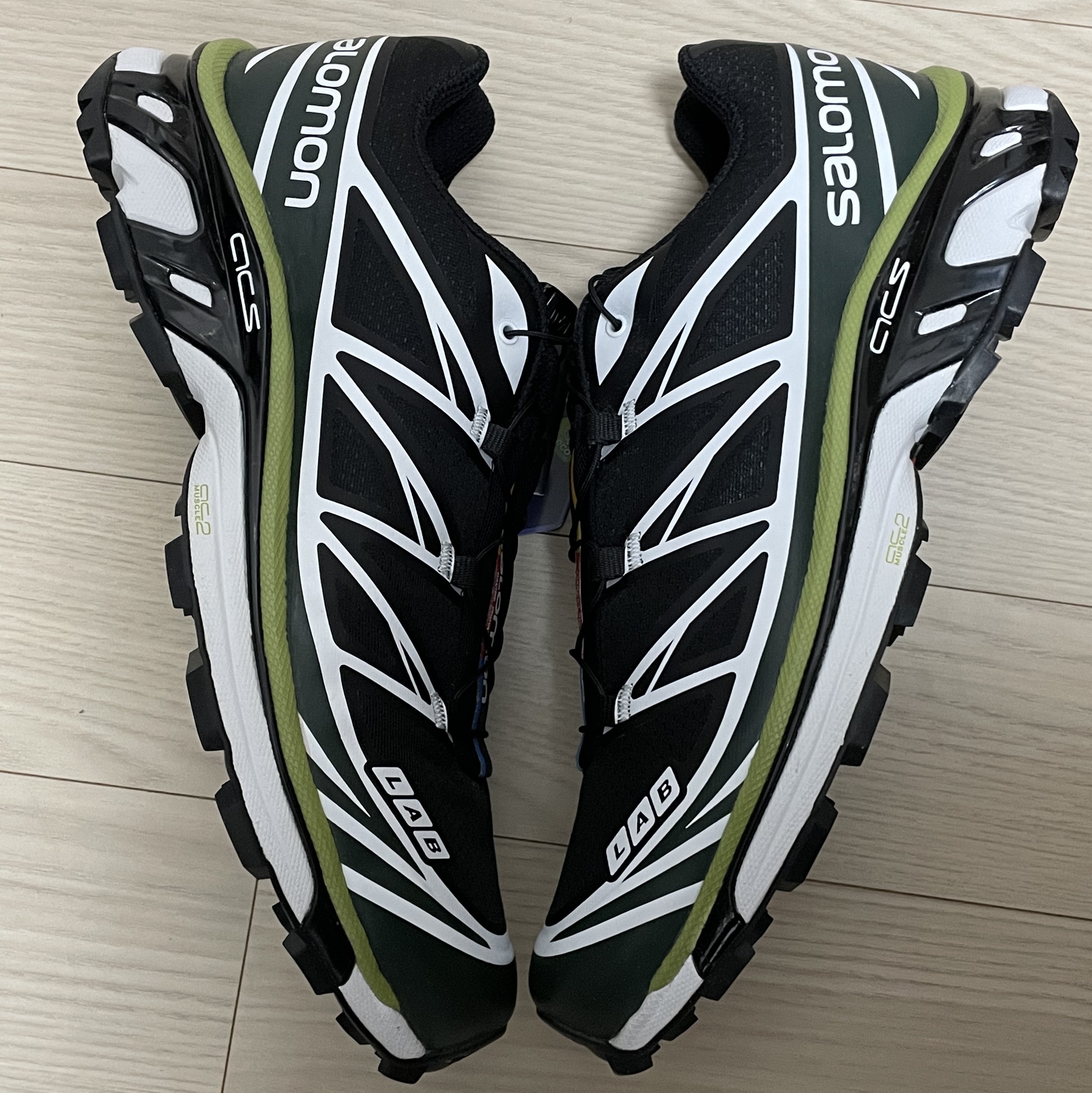 Salomon XT-6 Scarab Black 착용 스타일