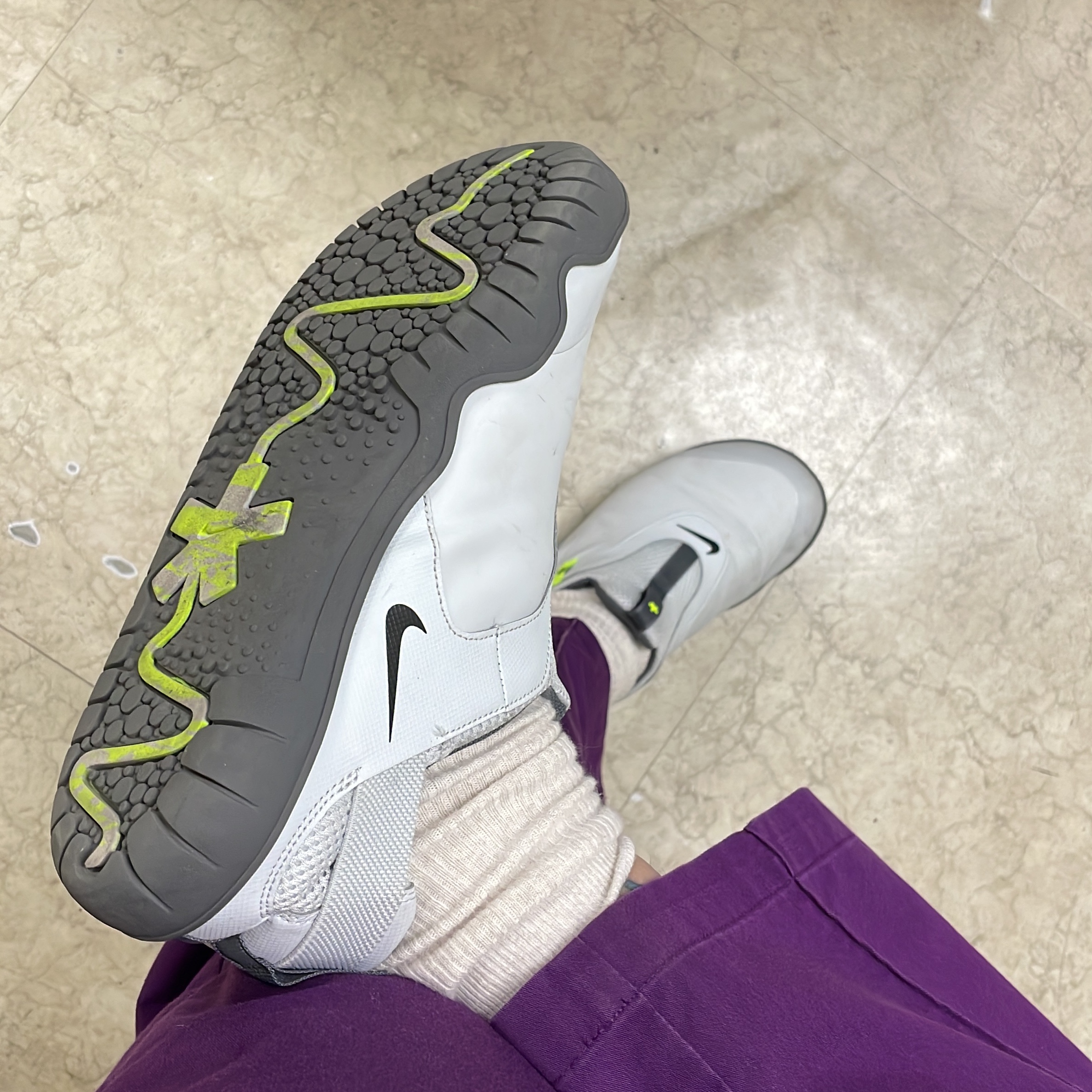 Nike Air Zoom Pulse Photon Dust 착용 스타일 - 4