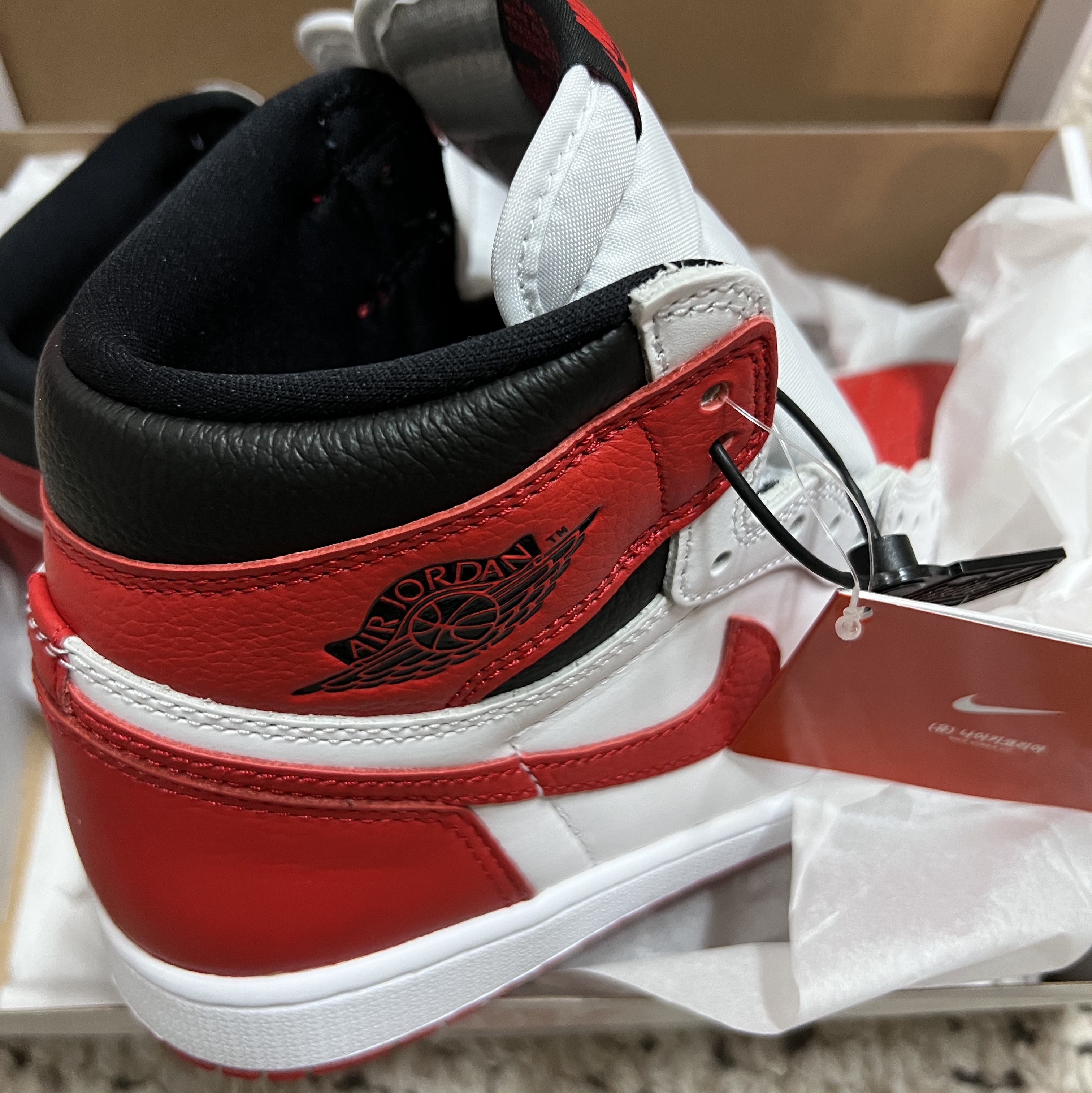 Jordan 1 Retro High OG Heritage 착용 스타일 - 5