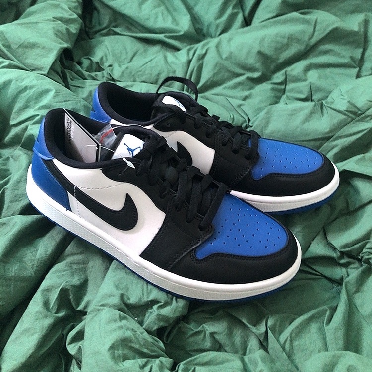 Jordan 1 Low Royal Toe 착용 스타일