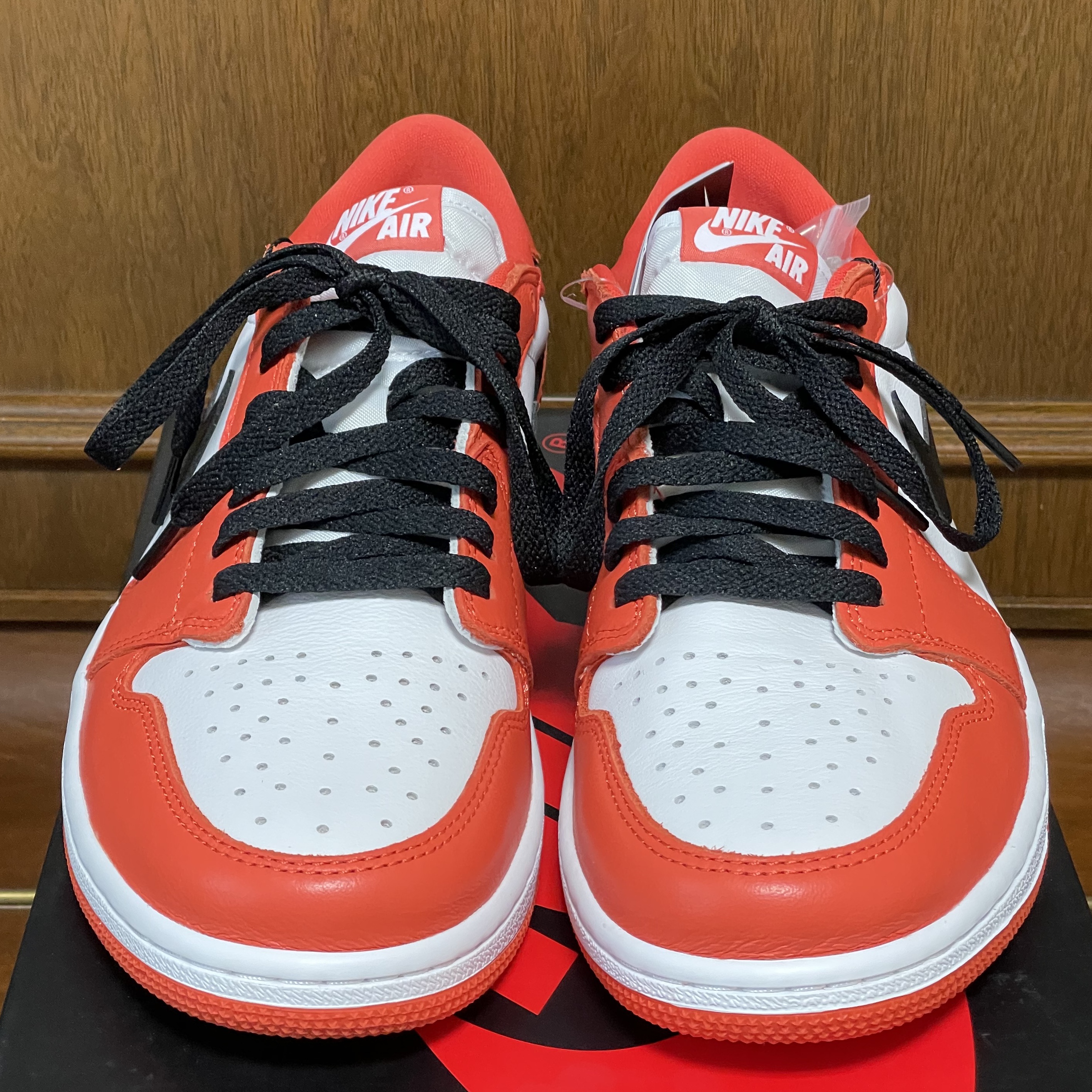 Jordan 1 Low OG Starfish 착용 스타일 - 3