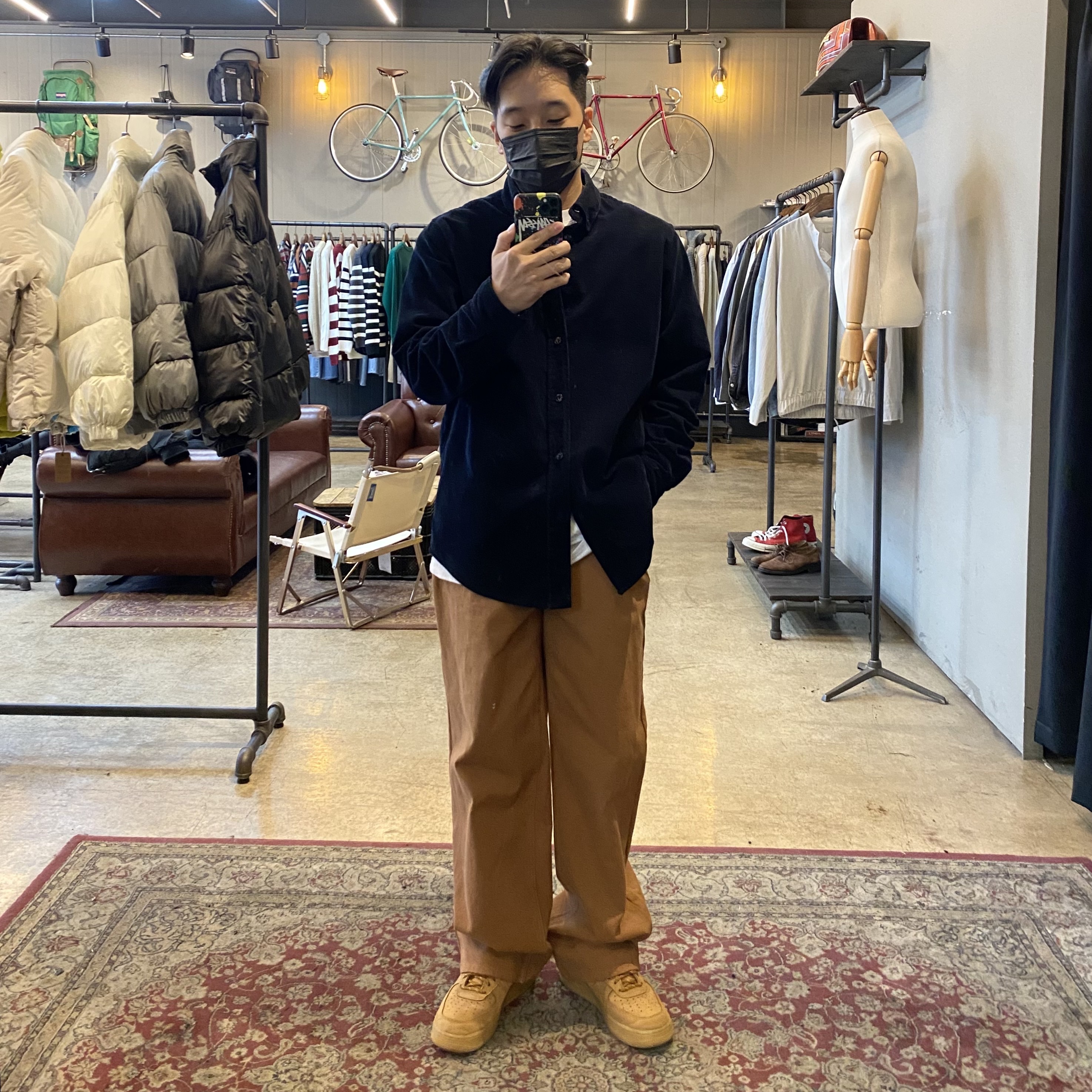 Nike Air Force 1 '07 WB Flax 착용 스타일