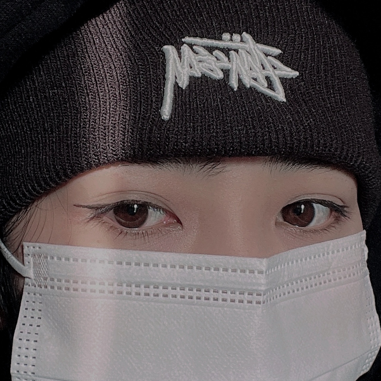 Nike x Stussy NRG Cuffed Beanie Black 착용 스타일