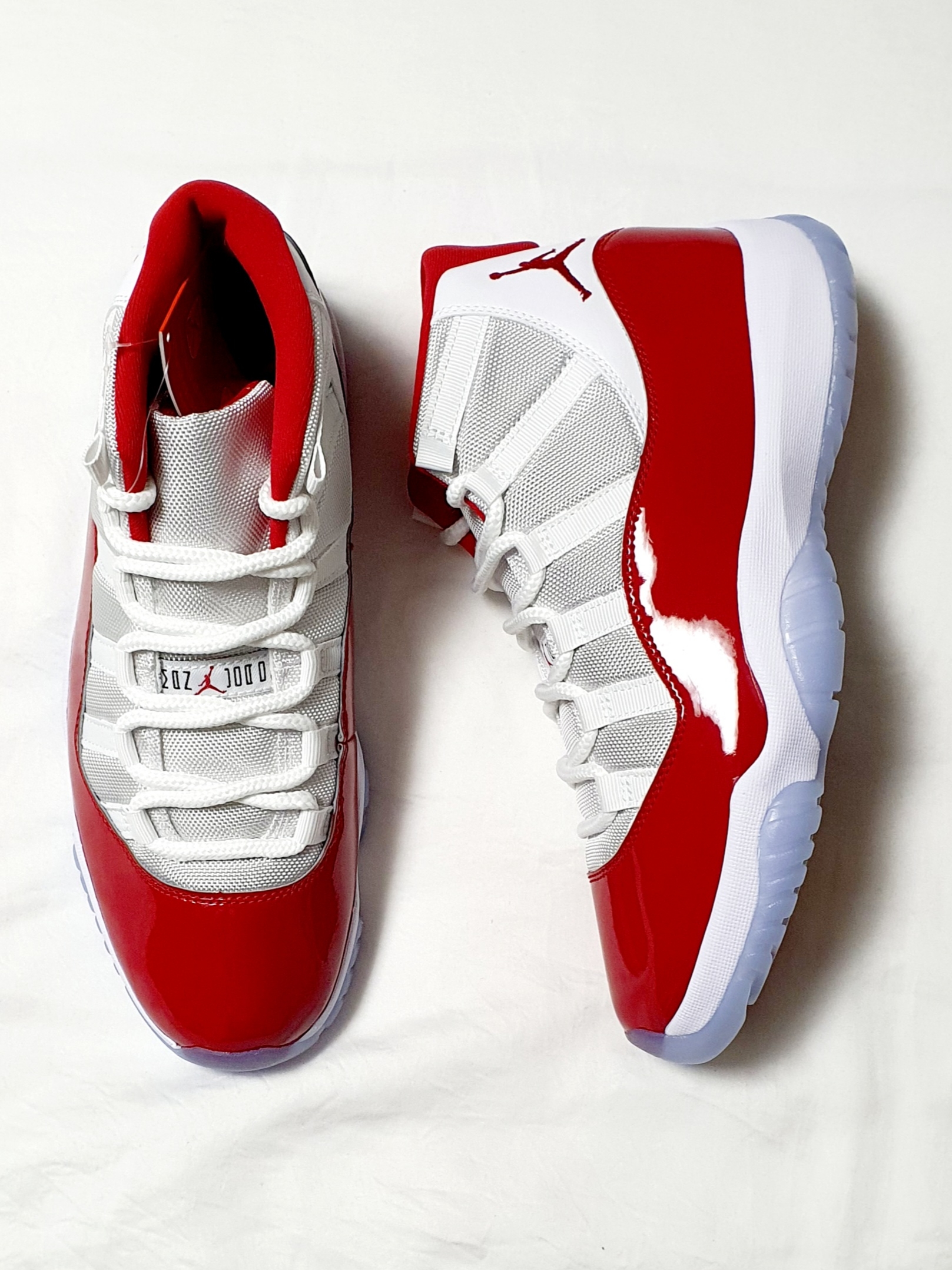 Jordan 11 Retro Varsity Red 착용 스타일 - 2