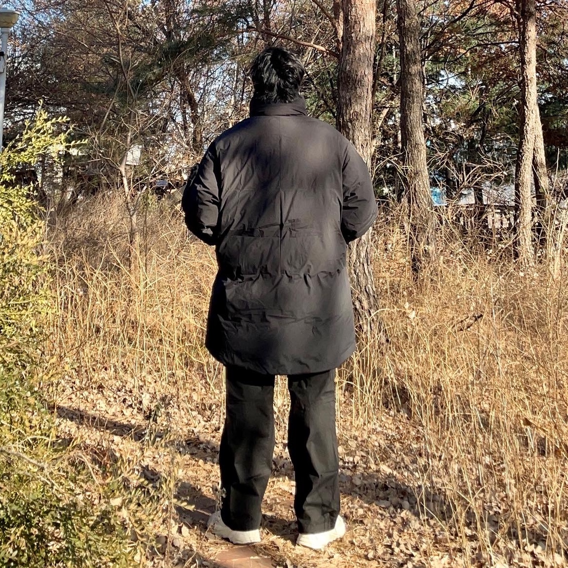 Adidas Yeezy Boost 700 Analog 2022/2023 착용 스타일 - 2