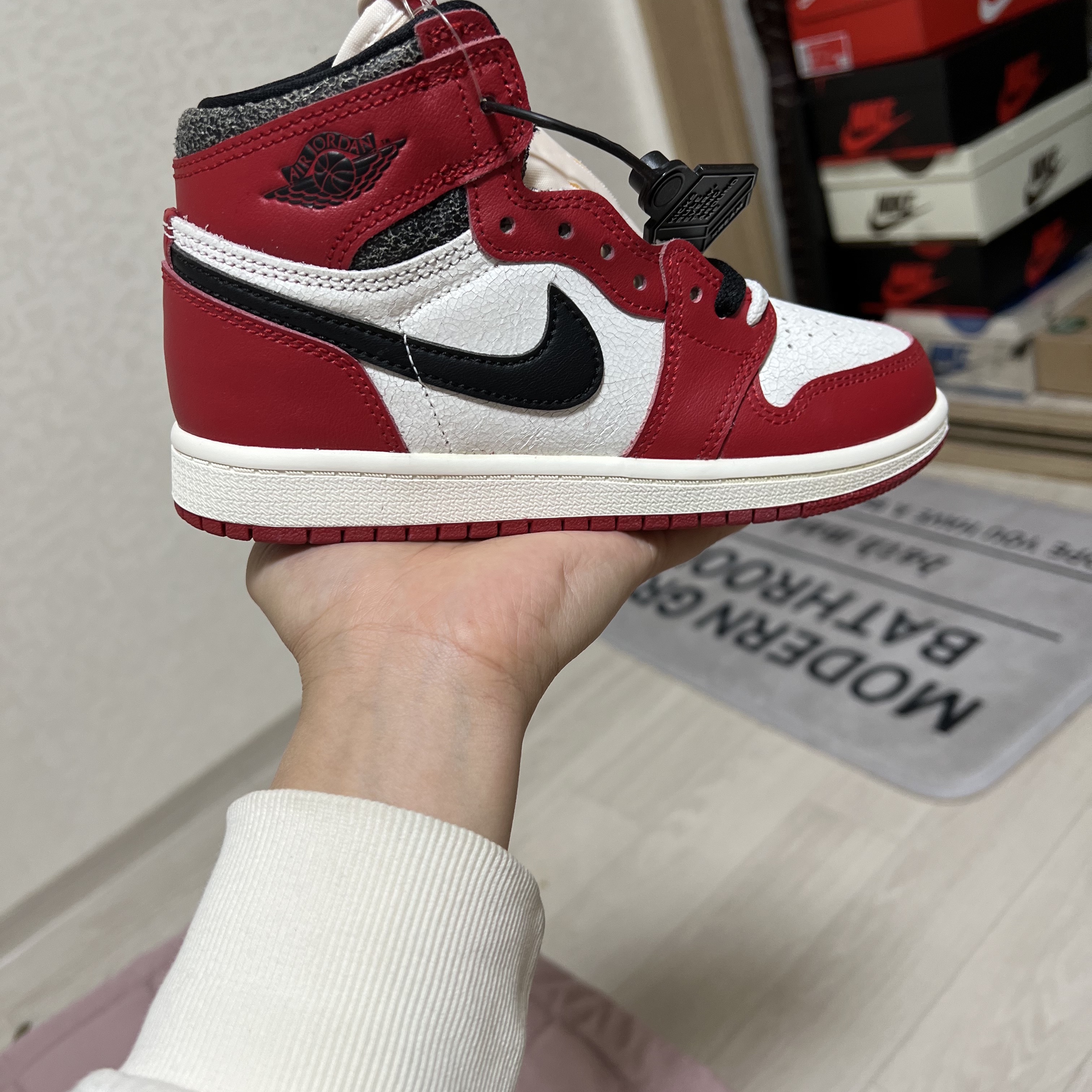 (PS) Jordan 1 Retro High OG Chicago 2022 착용 스타일 - 1