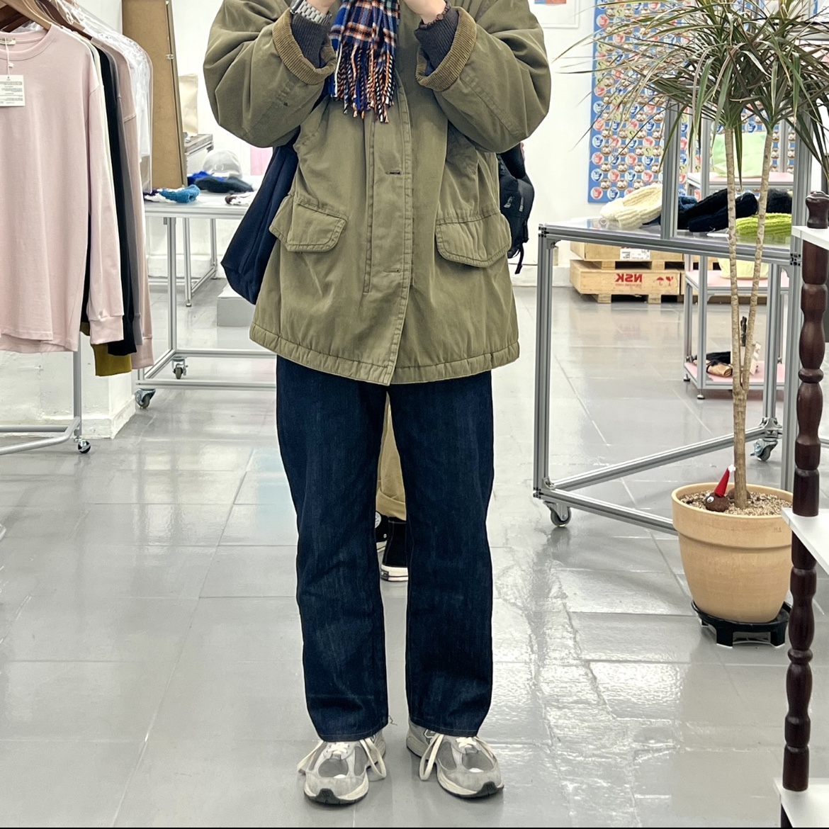 New Balance 2002R Grey 착용 스타일 - 1