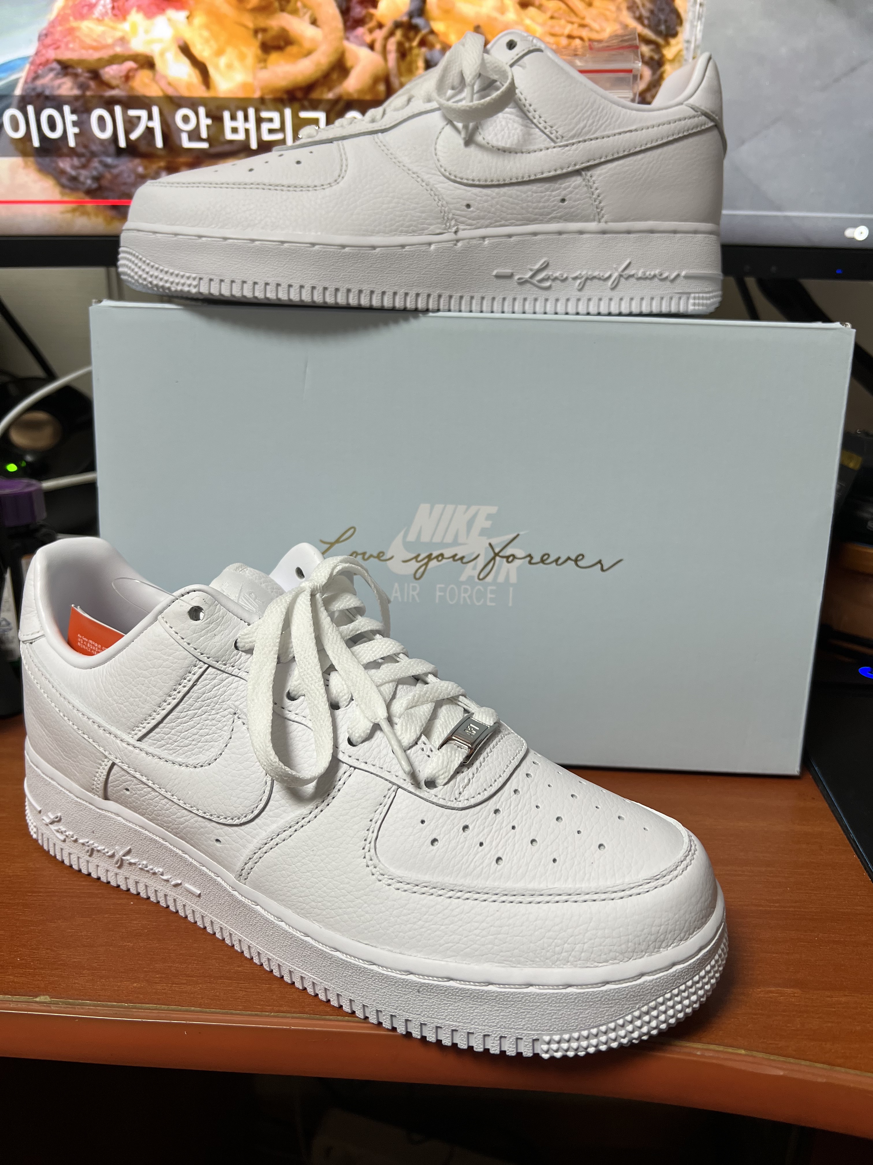 Nike x Drake Nocta Air Force 1 Low SP Certified Lover Boy White 착용 스타일