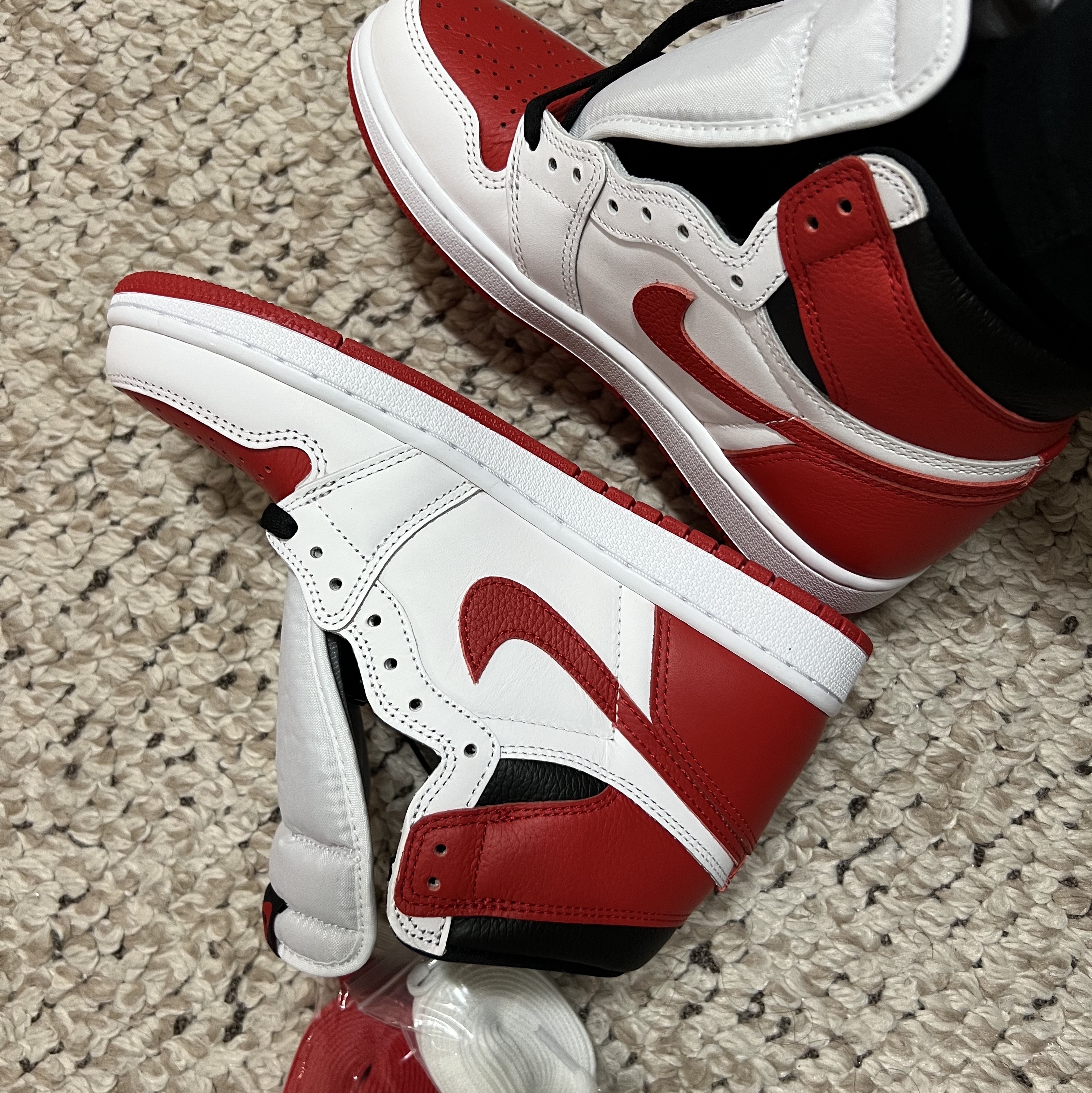 Jordan 1 Retro High OG Heritage 착용 스타일 - 1
