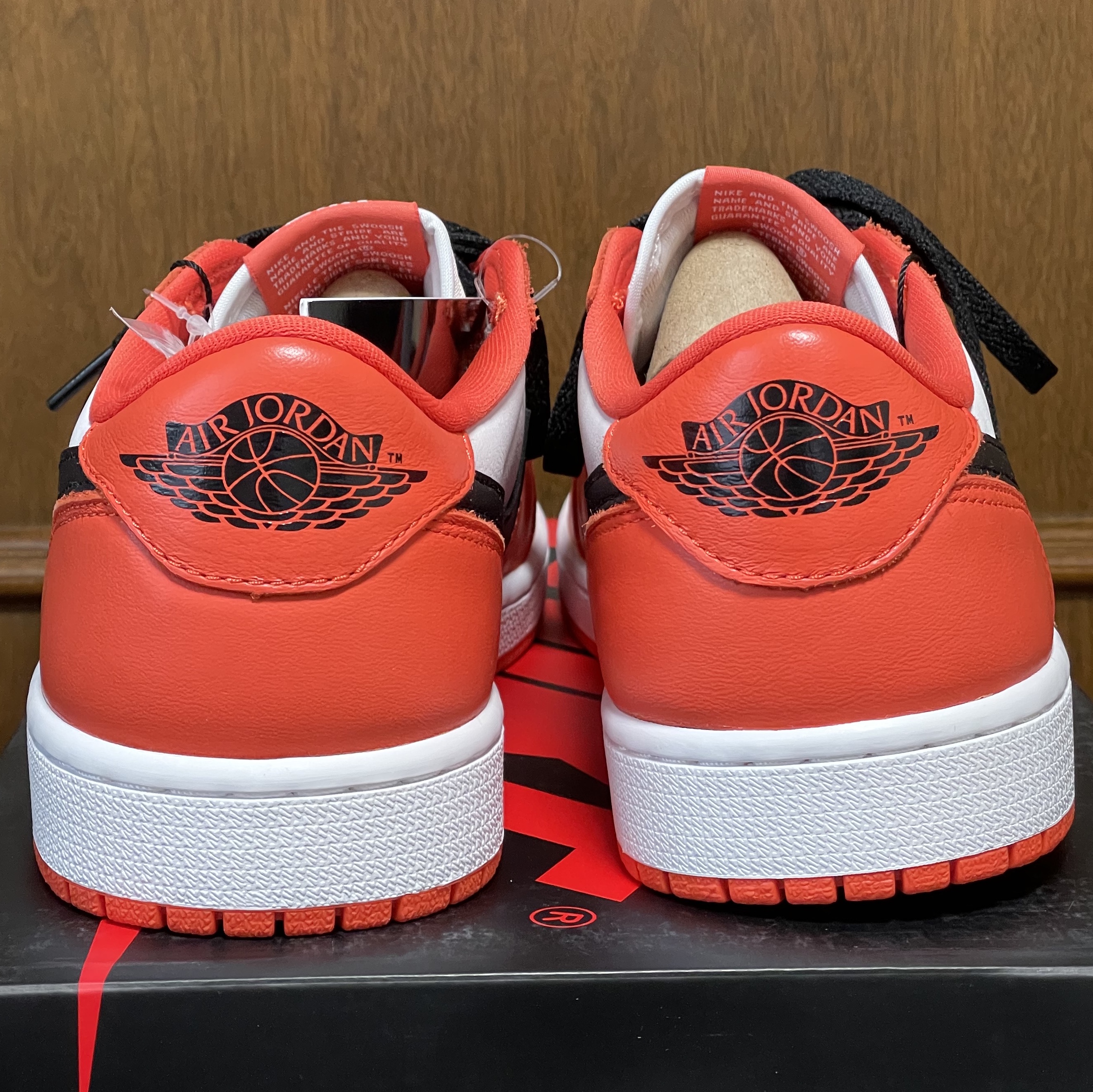 Jordan 1 Low OG Starfish 착용 스타일 - 4