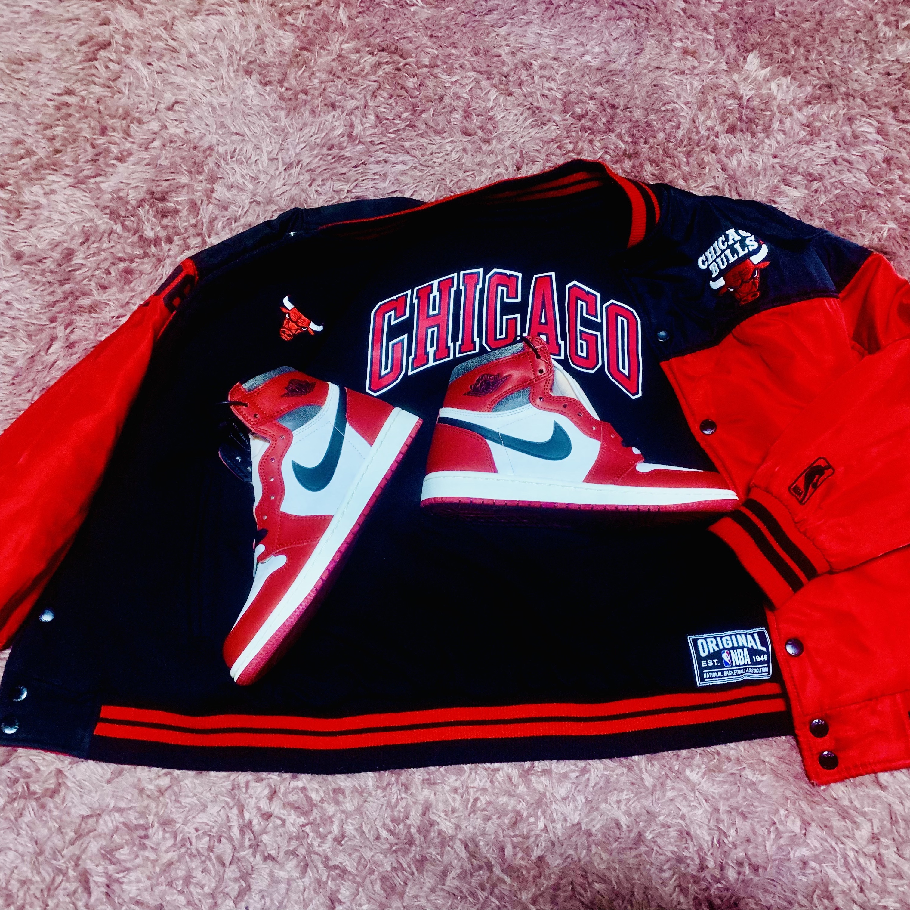Jordan 1 Retro High OG Chicago 2022 착용 스타일 - 2