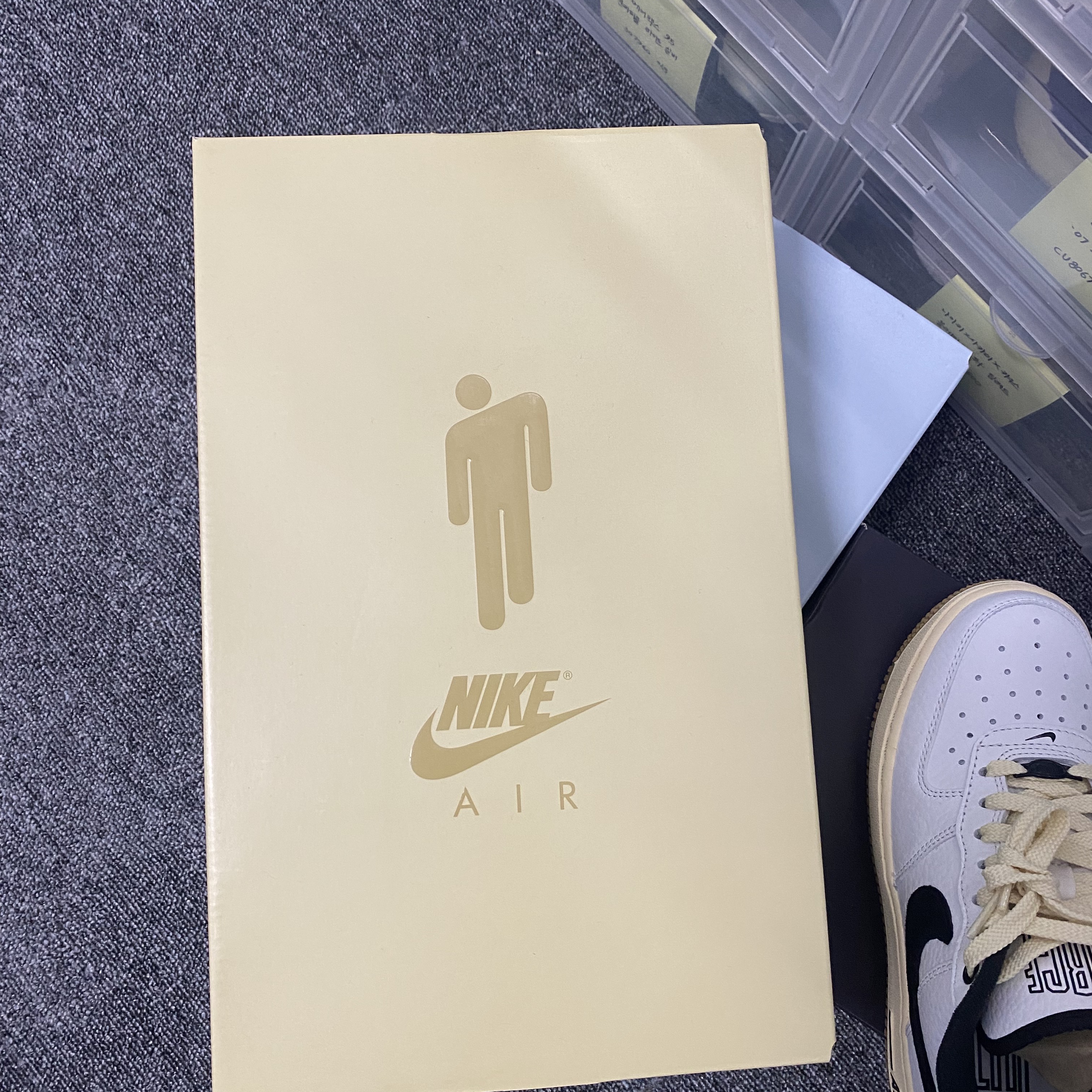 Nike x Billie Eilish Air Force 1 Low '07 SP Mushroom 착용 스타일 - 5