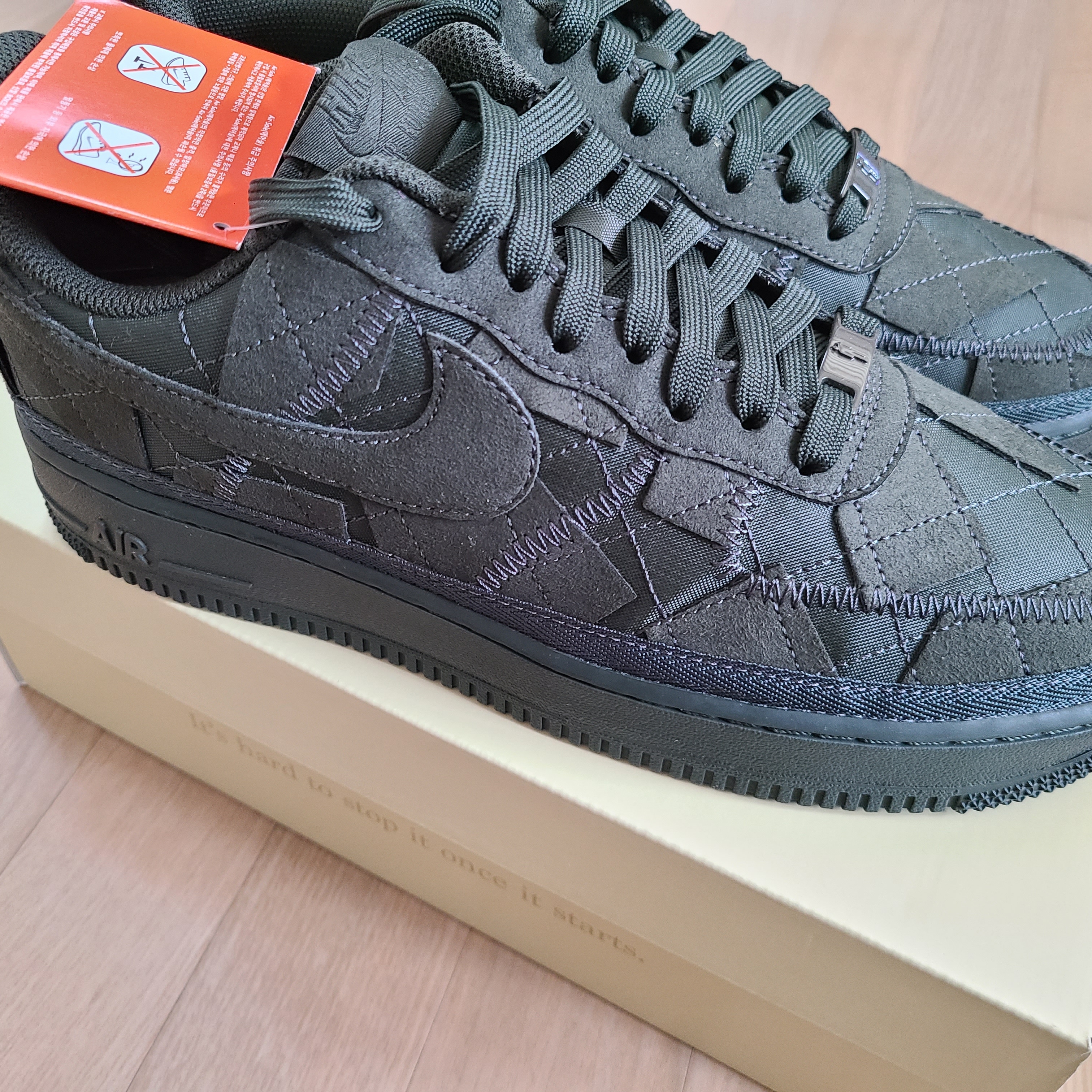 Nike x Billie Eilish Air Force 1 Low '07 SP Sequoia 착용 스타일 - 3