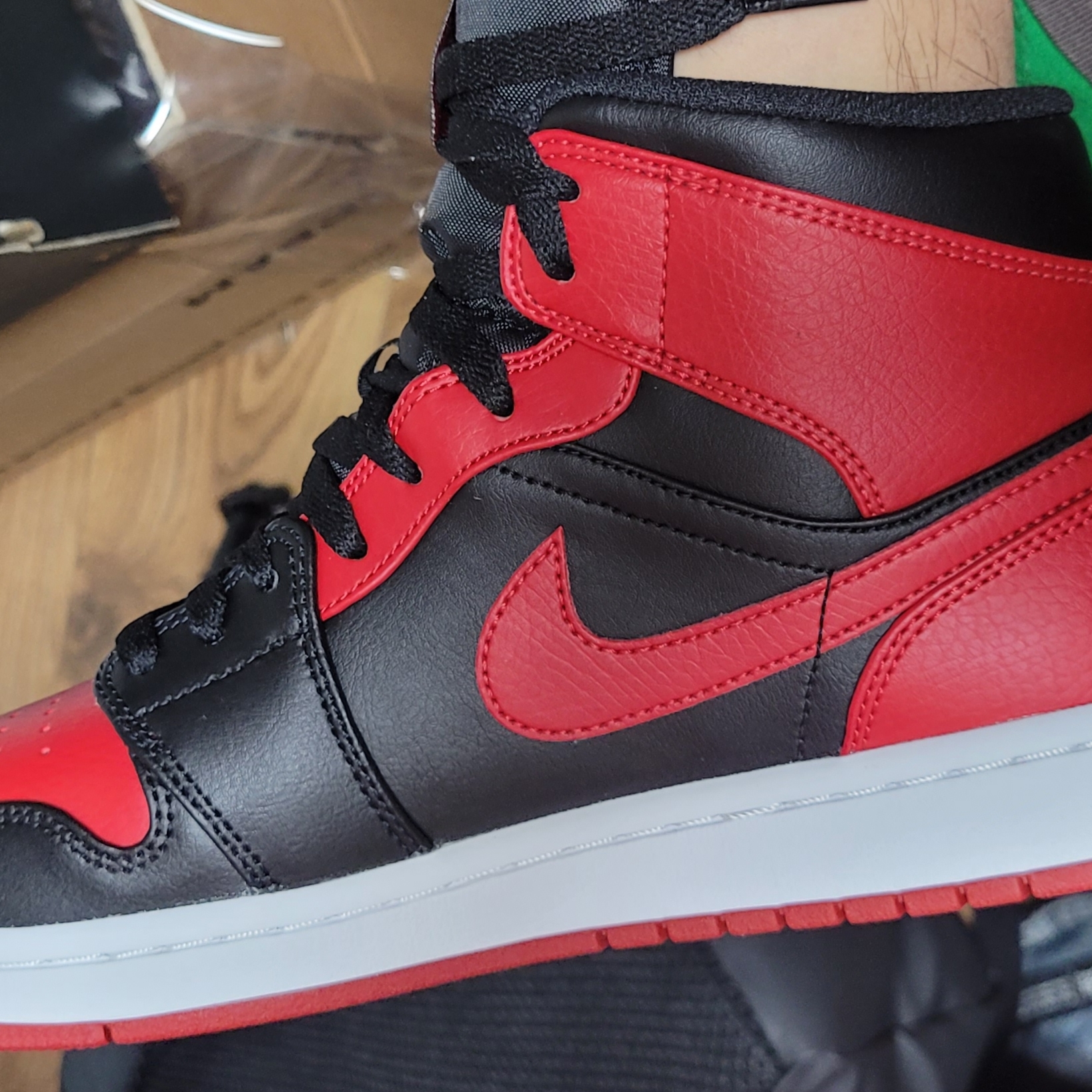 Jordan 1 Mid Bred Banned 2020 착용 스타일