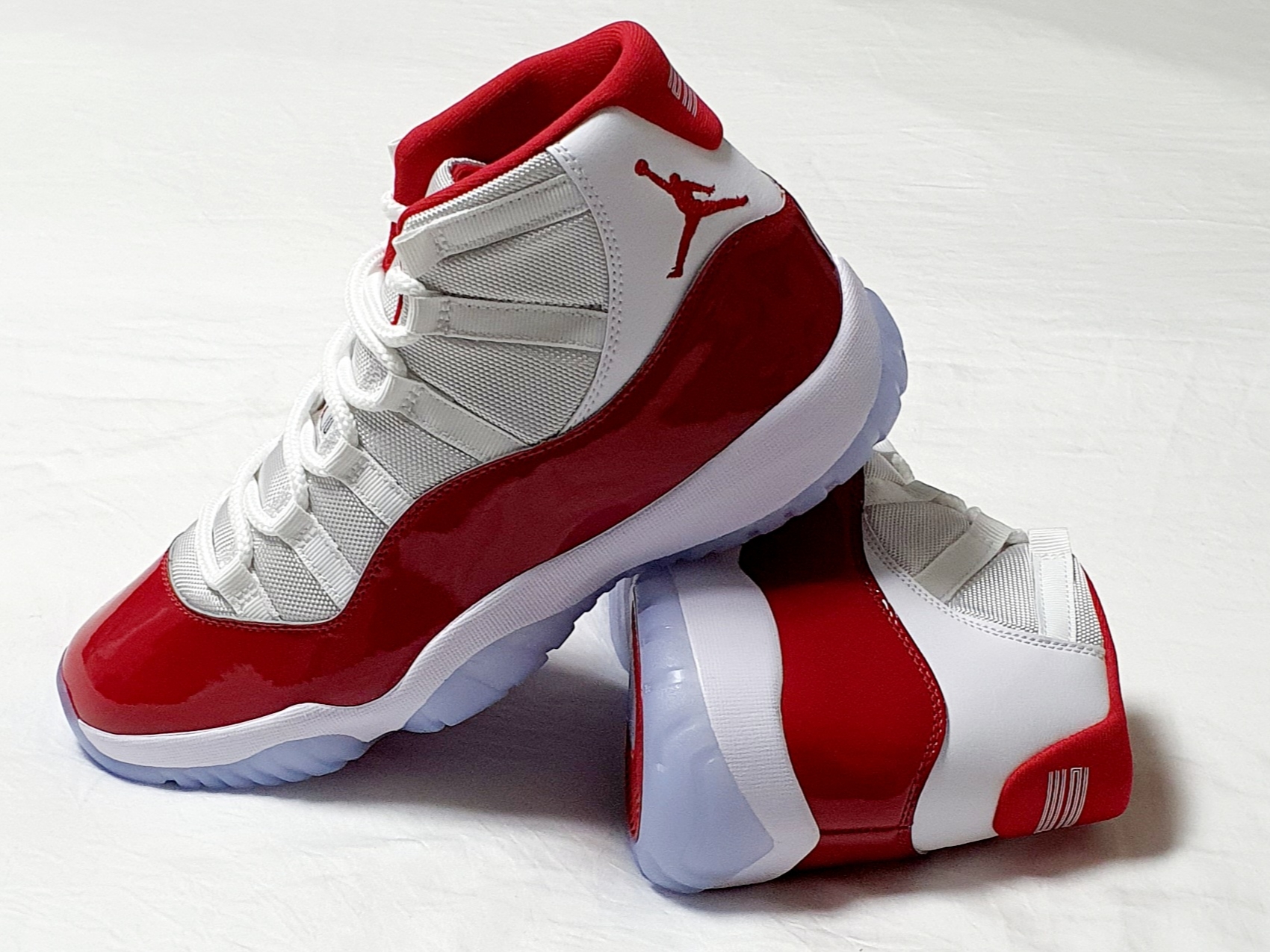 Jordan 11 Retro Varsity Red 착용 스타일 - 2