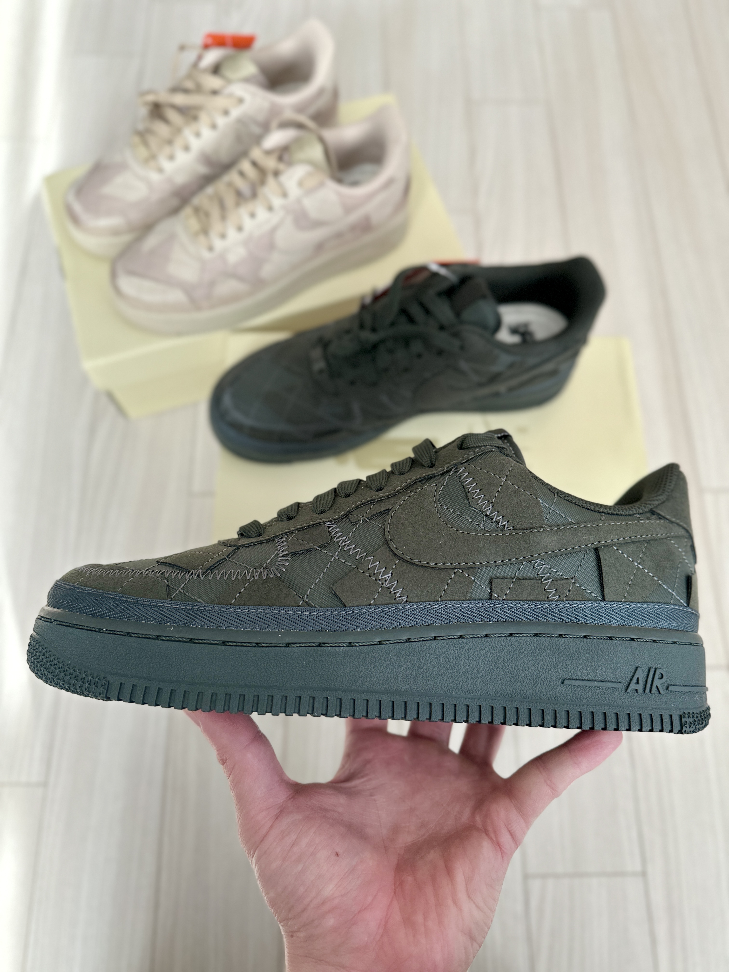 Nike x Billie Eilish Air Force 1 Low '07 SP Sequoia 착용 스타일