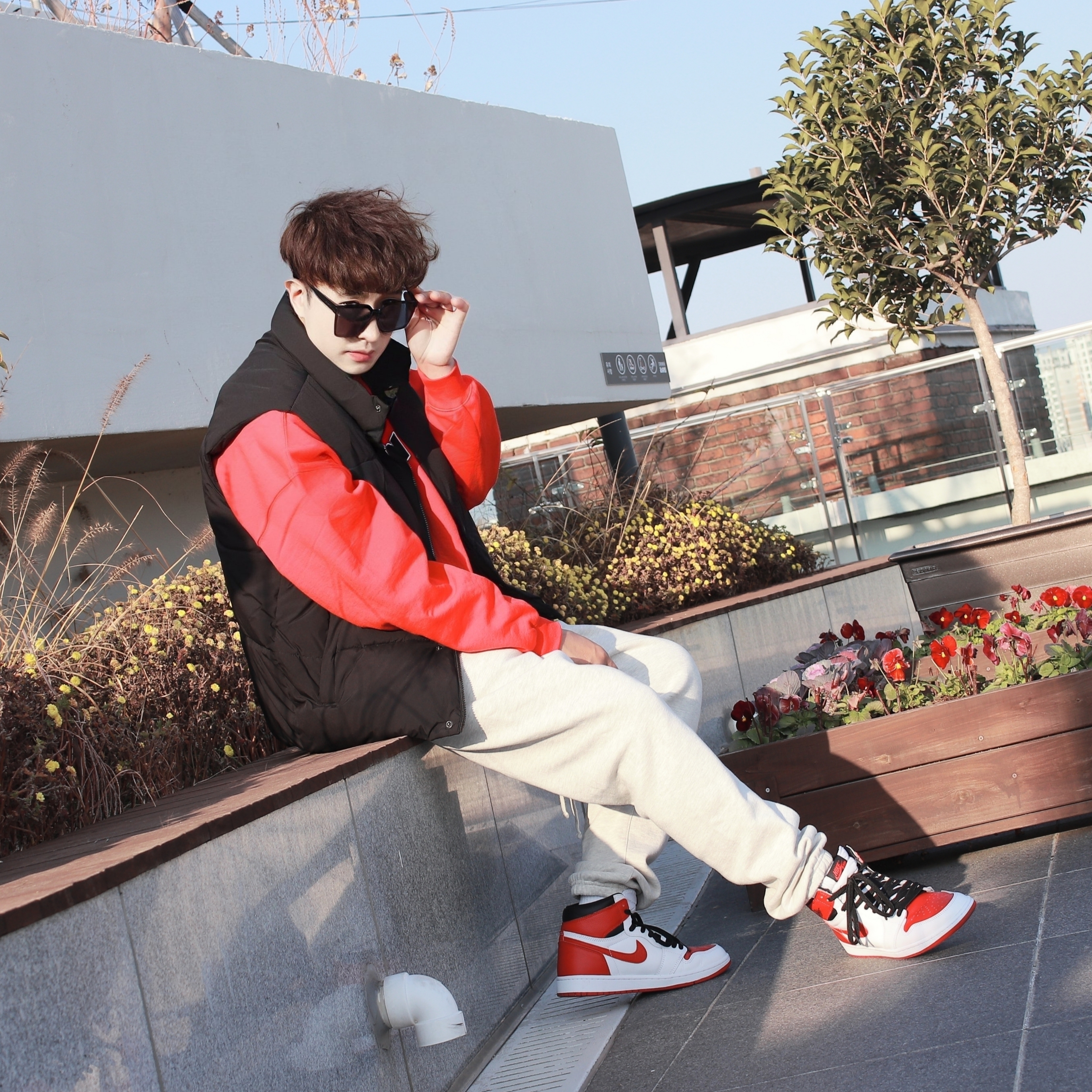 Jordan 1 Retro High OG Heritage, (GS) Jordan 1 Retro High OG Heritage 착용 스타일 - 3