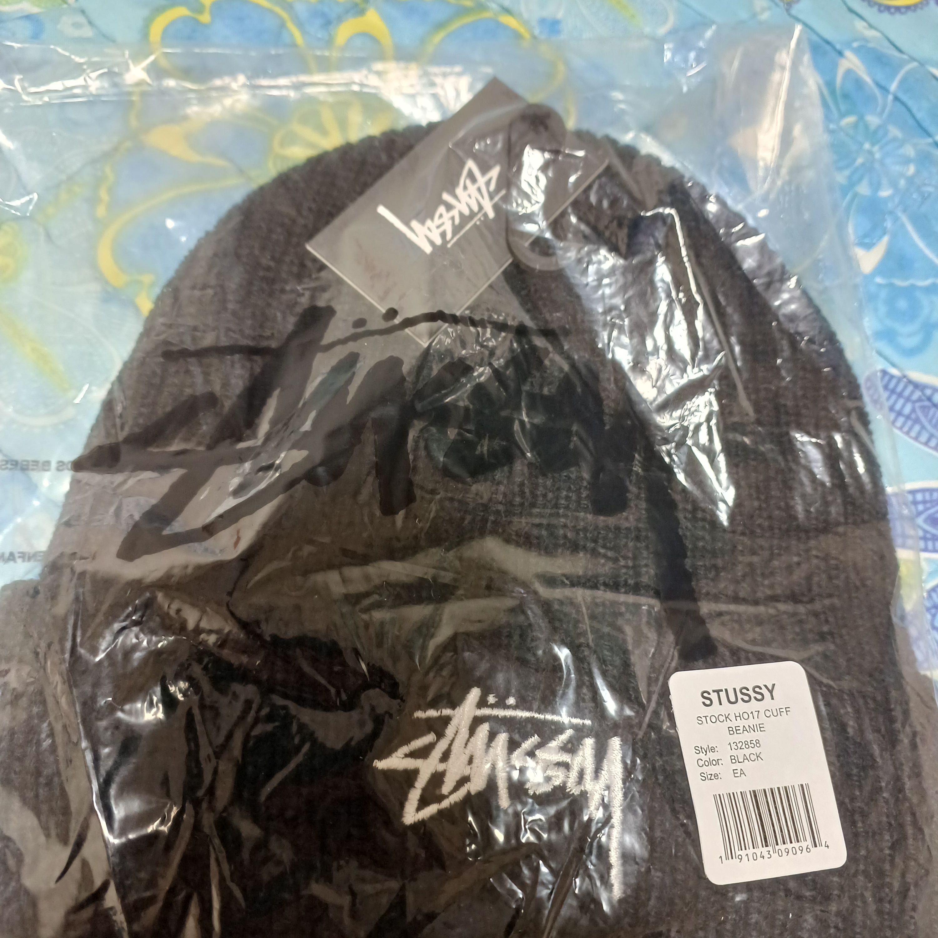 Stussy Big Basic Thinsulate Beanie Black, Stussy Stock Cuff Beanie Black 착용 스타일 - 3