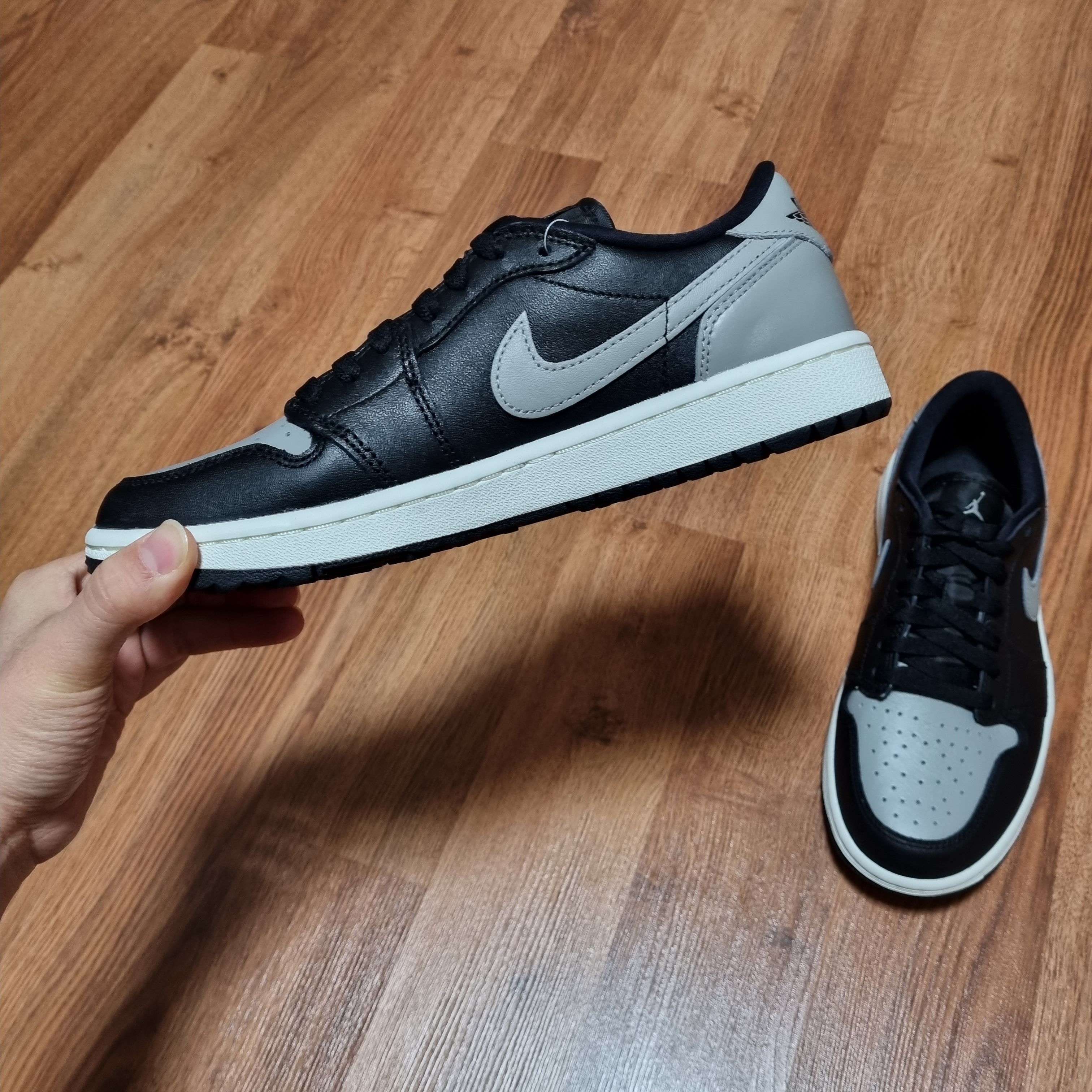 Jordan 1 Low Golf Shadow 착용 스타일 - 1