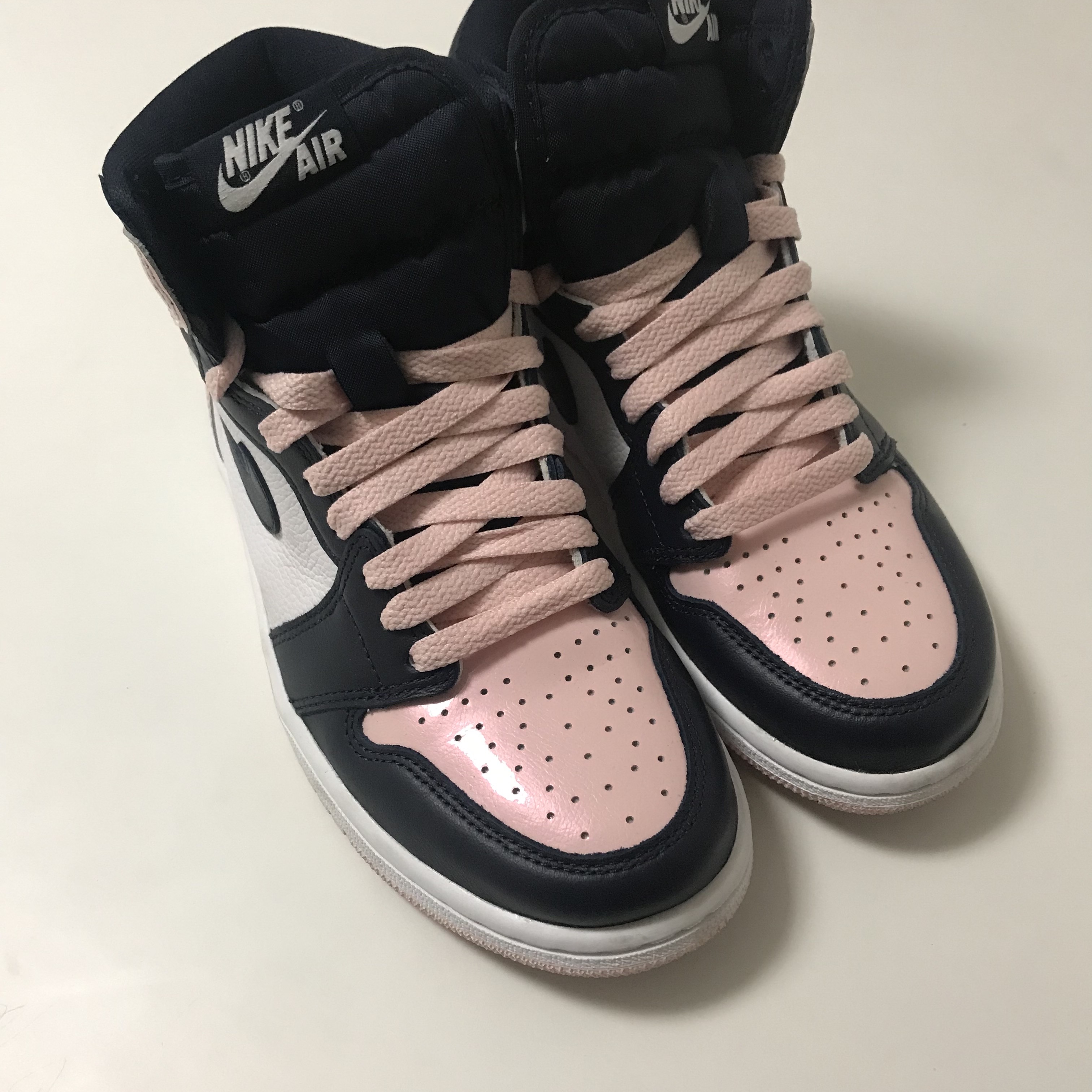 (W) Jordan 1 Retro High OG Atmosphere 착용 스타일