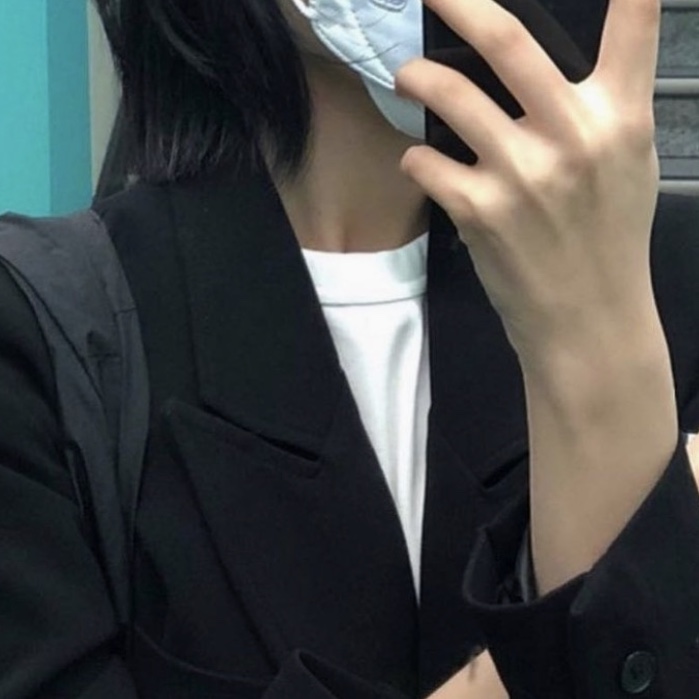 The North Face 1996 Eco Nuptse Jacket Black 착용 스타일