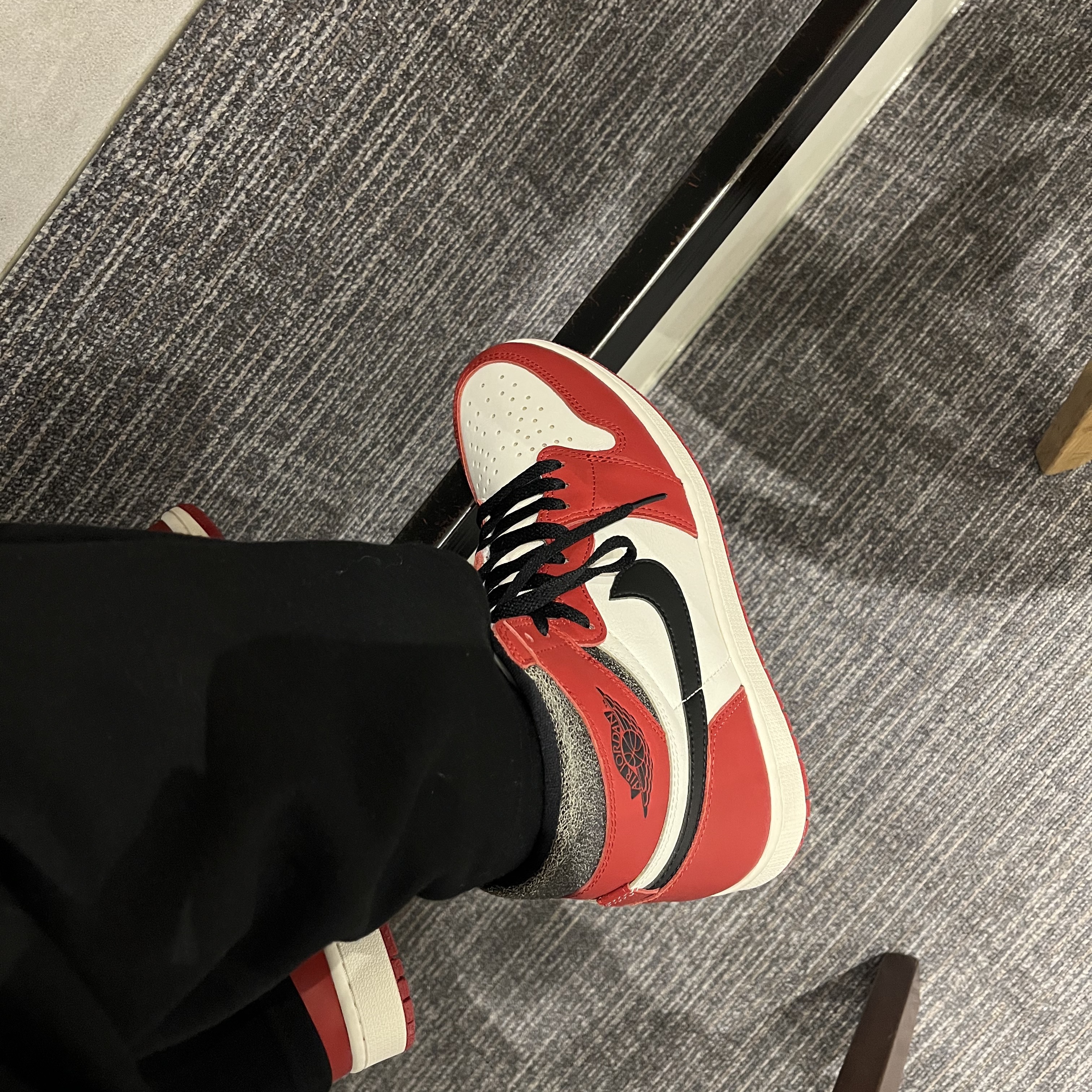 Jordan 1 Retro High OG Chicago 2022 착용 스타일 - 1