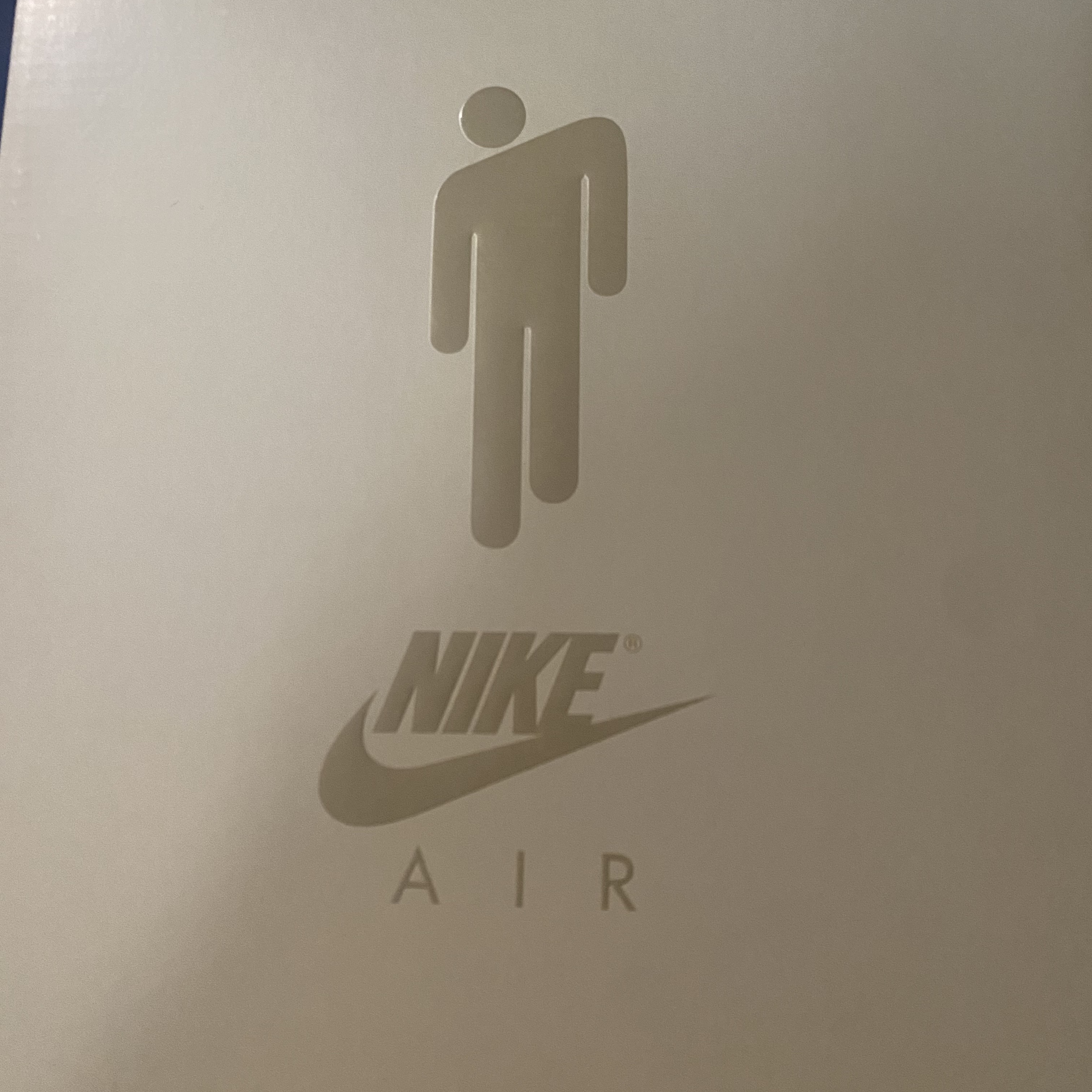 Nike x Billie Eilish Air Force 1 Low '07 SP Mushroom 착용 스타일 - 1