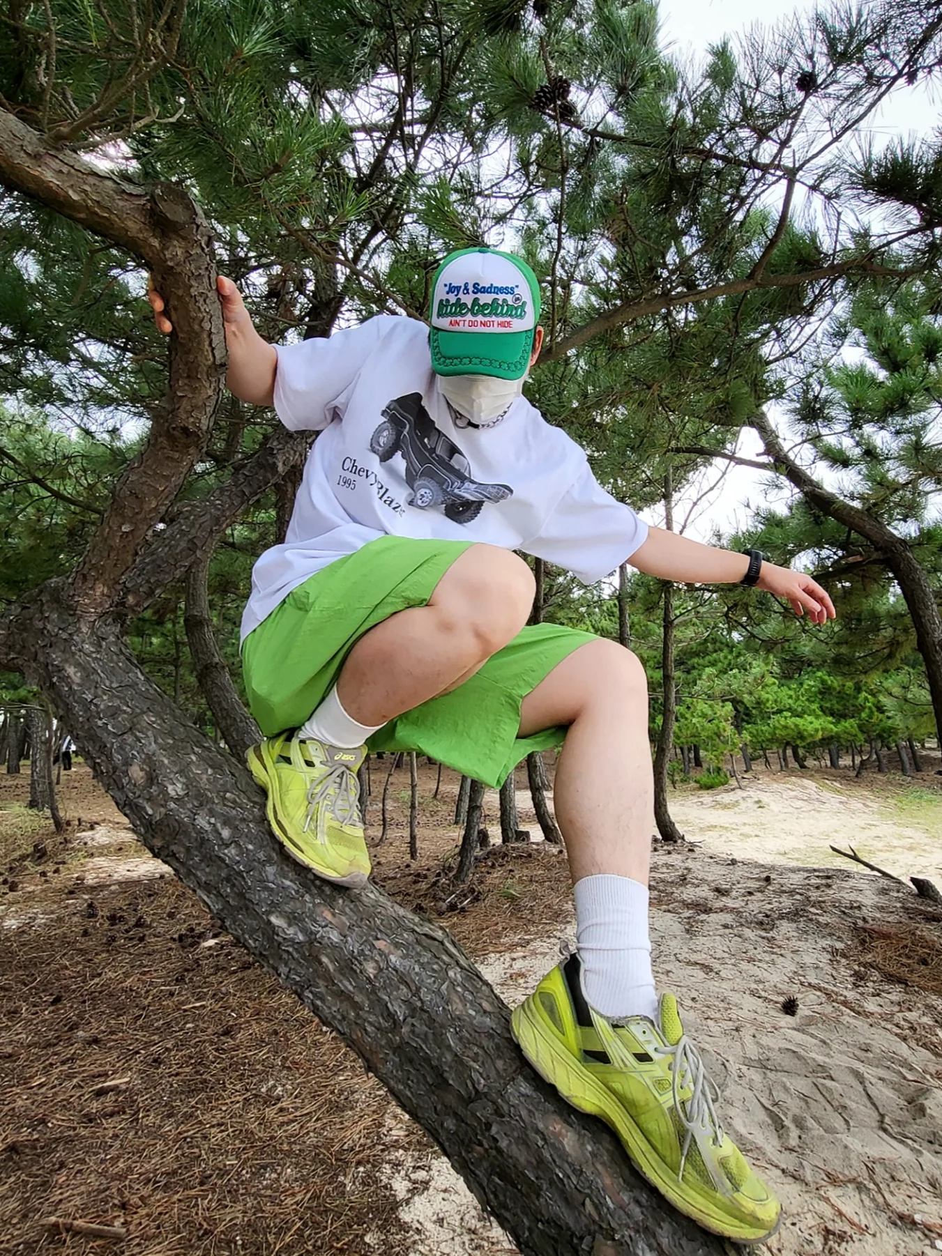 Asics x Kiko Kostadinov Gel-Burz 1 Limeade 착용 스타일