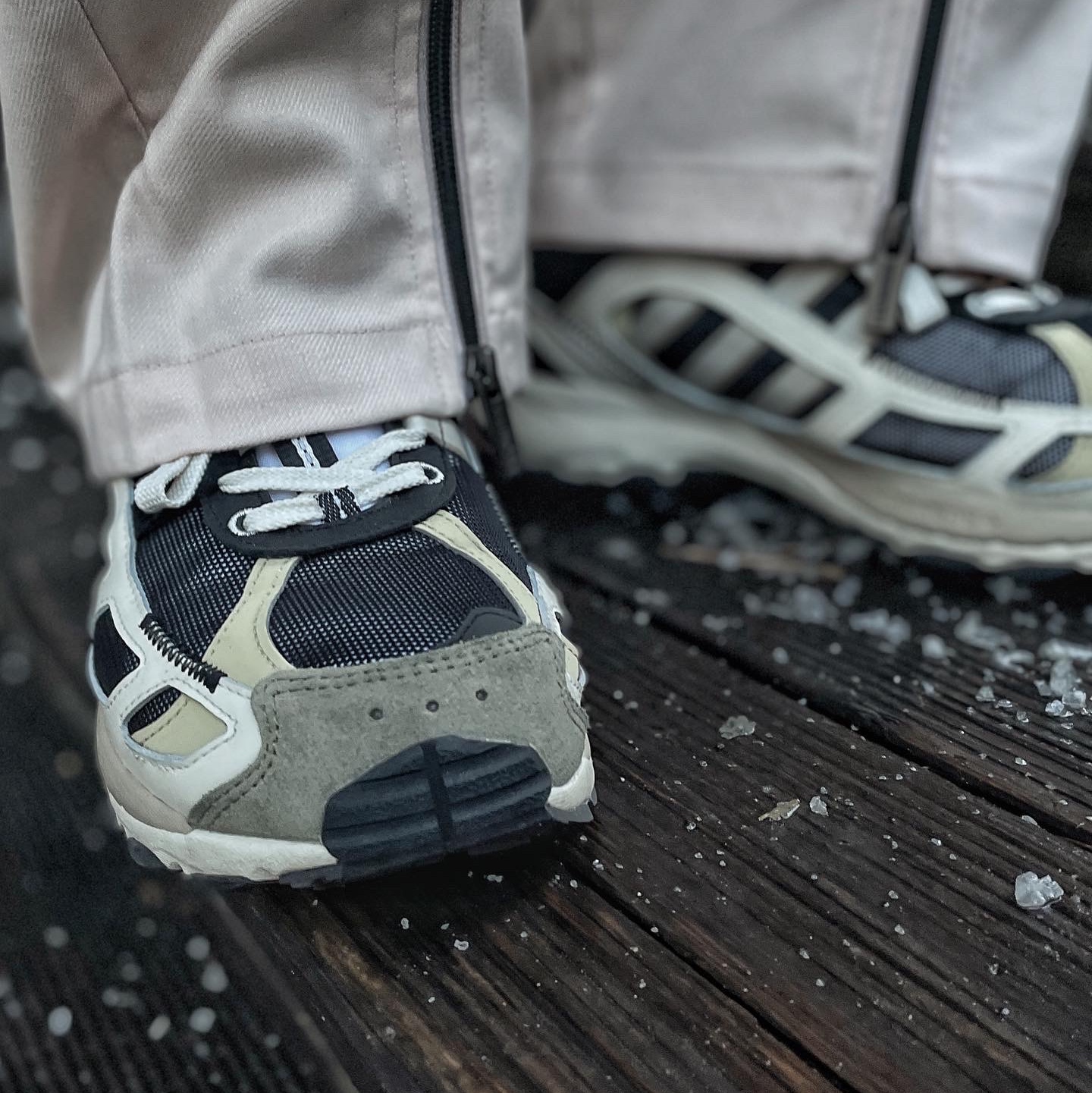 Adidas x Song for the Mute Shadowturf Core Black 착용 스타일 - 2