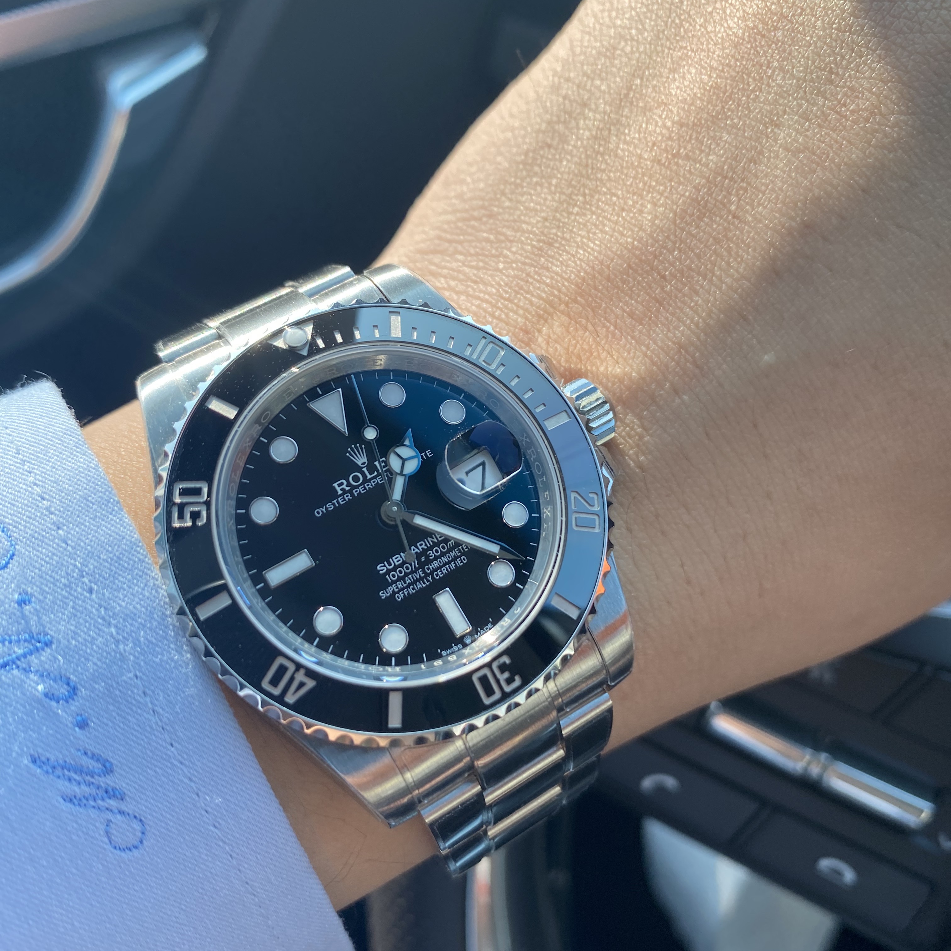 Rolex Submariner Date 41mm 126610LN Black Oyster 착용 스타일