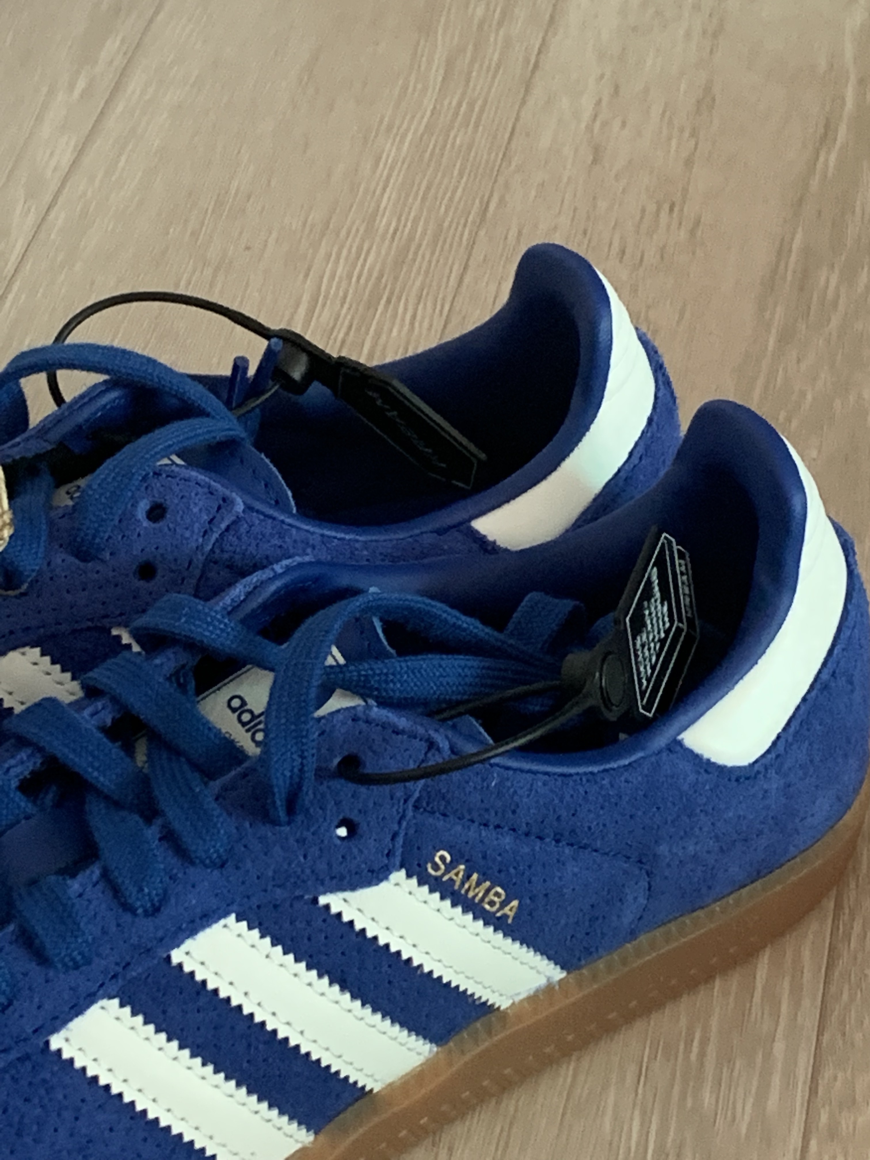 Adidas Samba OG Royal Blue 착용 스타일 - 2