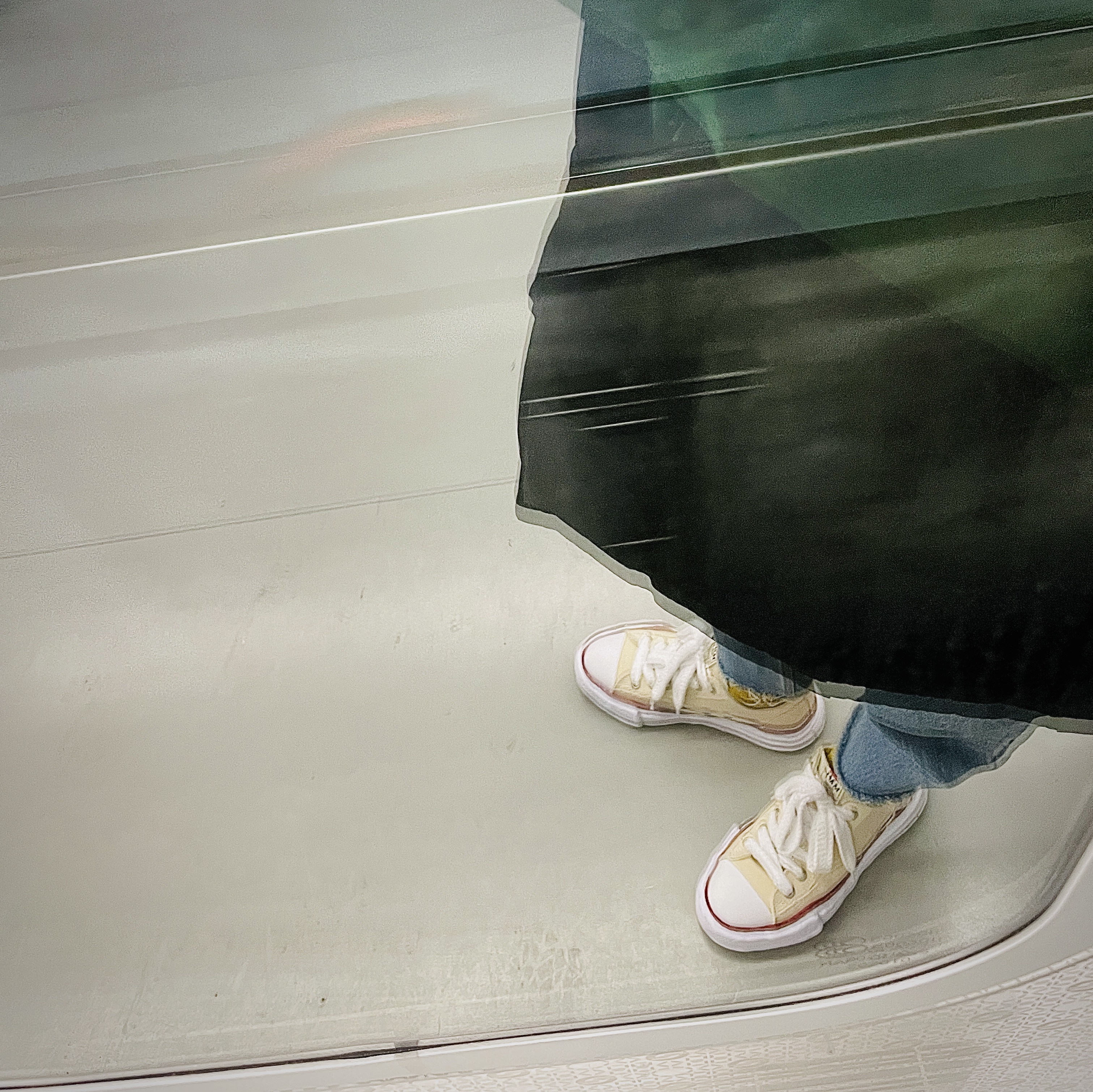 Bottega Veneta Padded Tech Cassette Black, Maison Mihara Yasuhiro Peterson OG Sole Canvas Low-top Sneakers Natural 착용 스타일