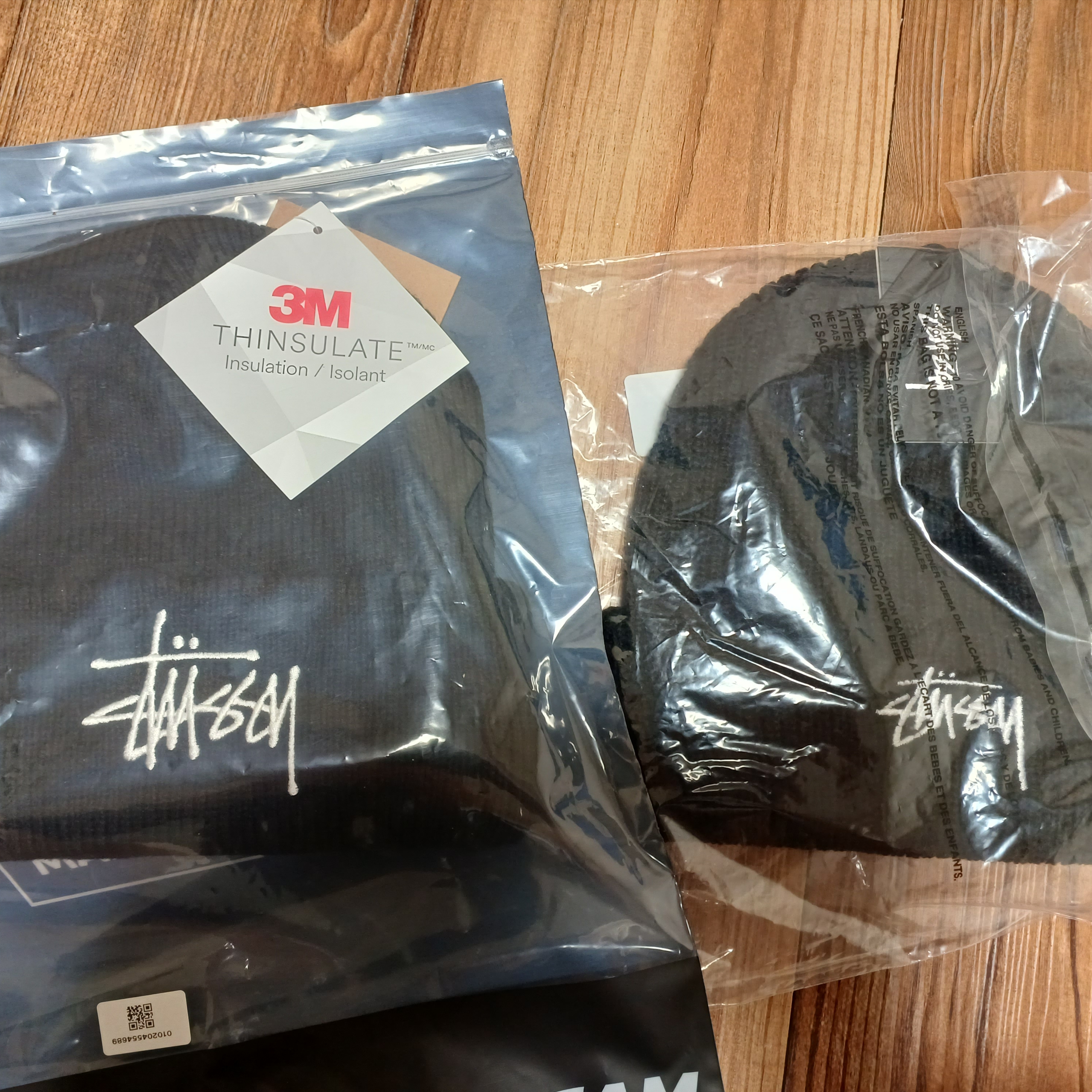 Stussy Big Basic Thinsulate Beanie Black, Stussy Stock Cuff Beanie Black 착용 스타일 - 1