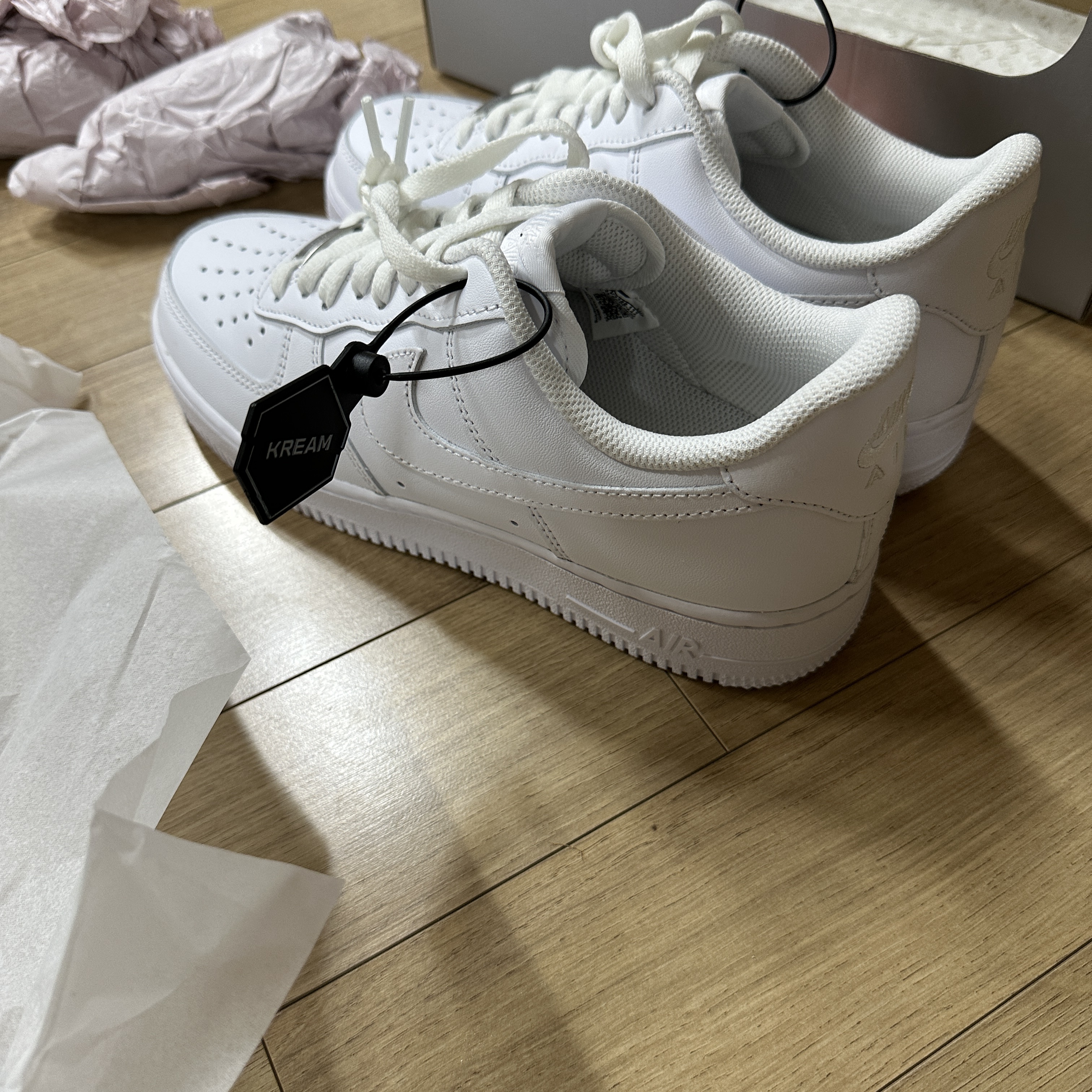 Nike Air Force 1 '07 Low White 착용 스타일