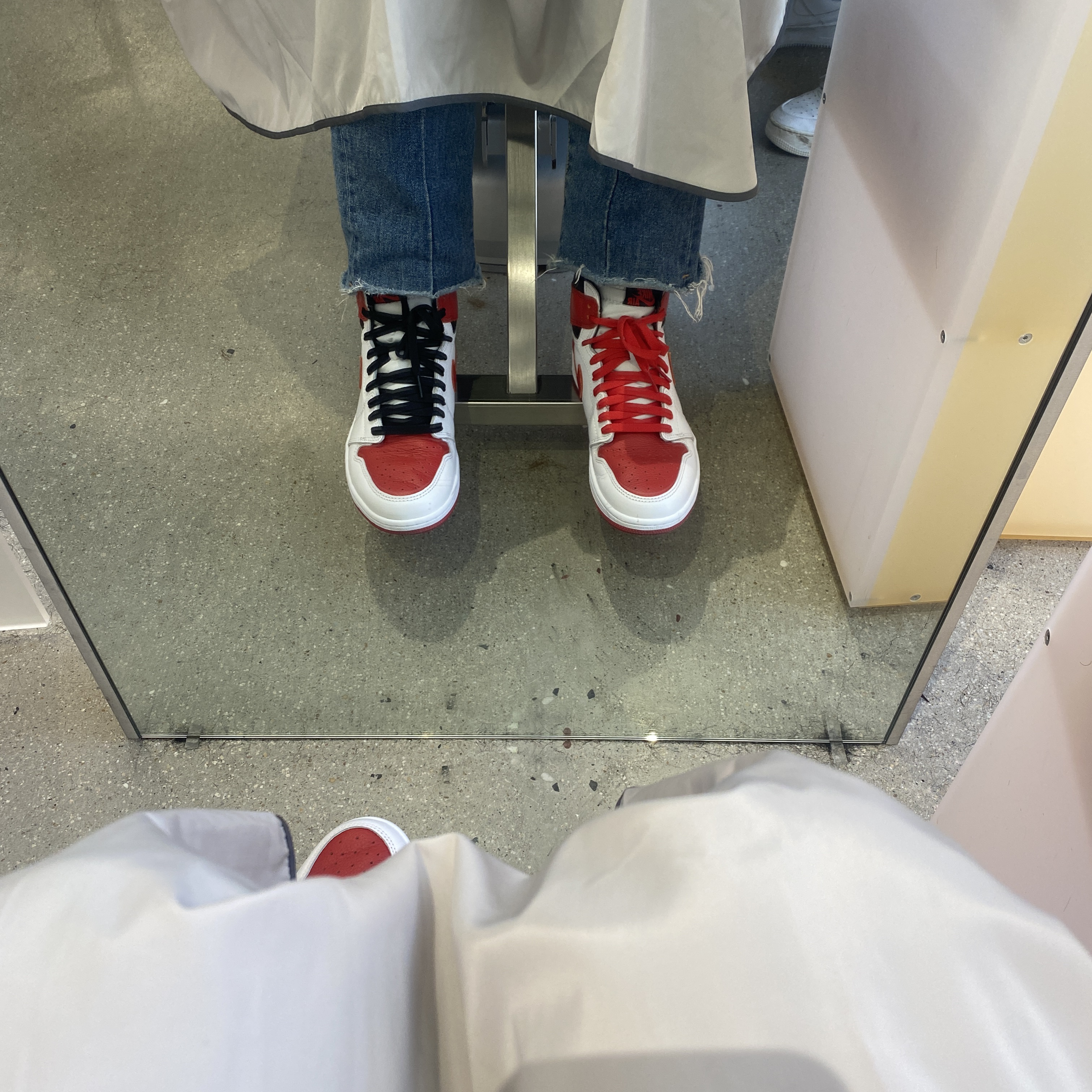 Jordan 1 Retro High OG Heritage 착용 스타일