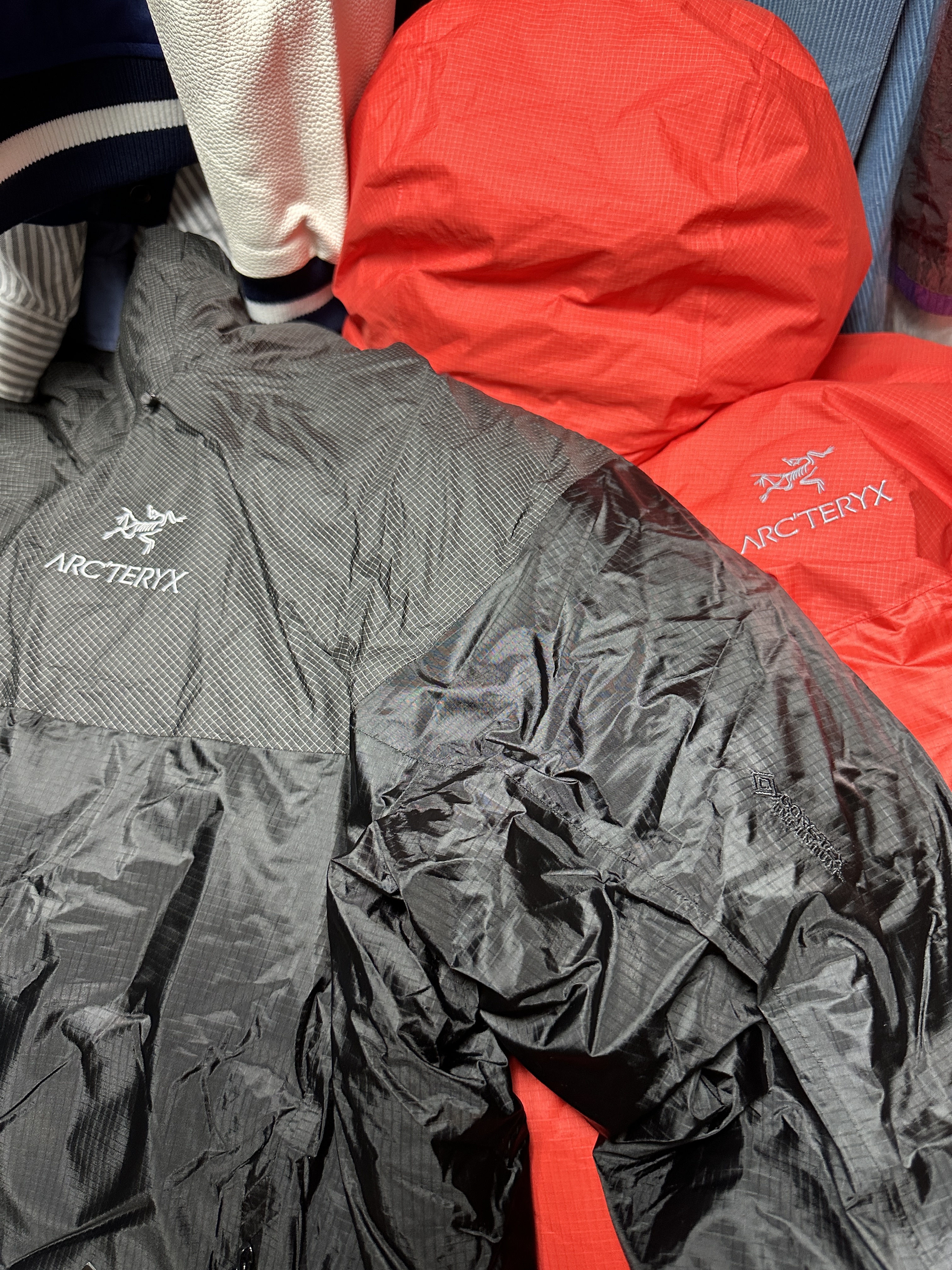 Arc'teryx Alpha Parka Dynasty 착용 스타일
