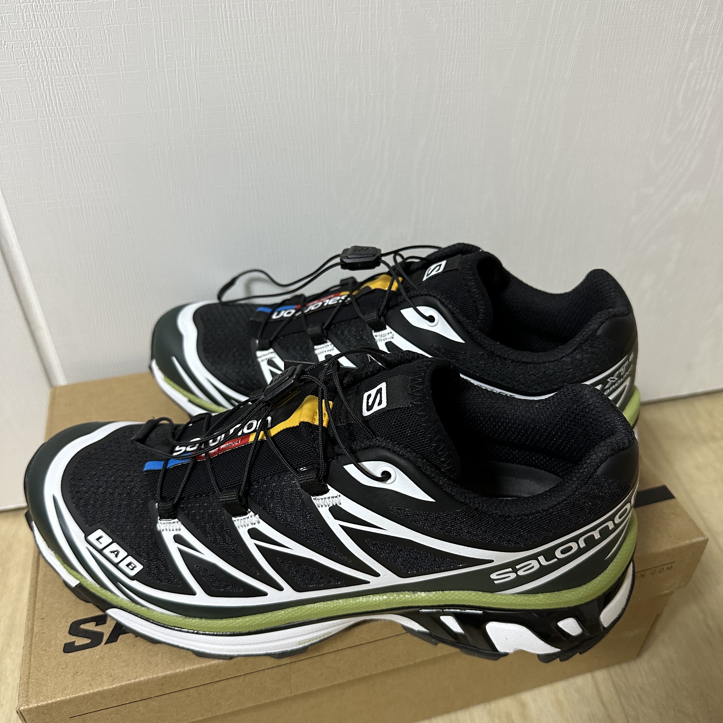 Salomon XT-6 Scarab Black 착용 스타일 - 1