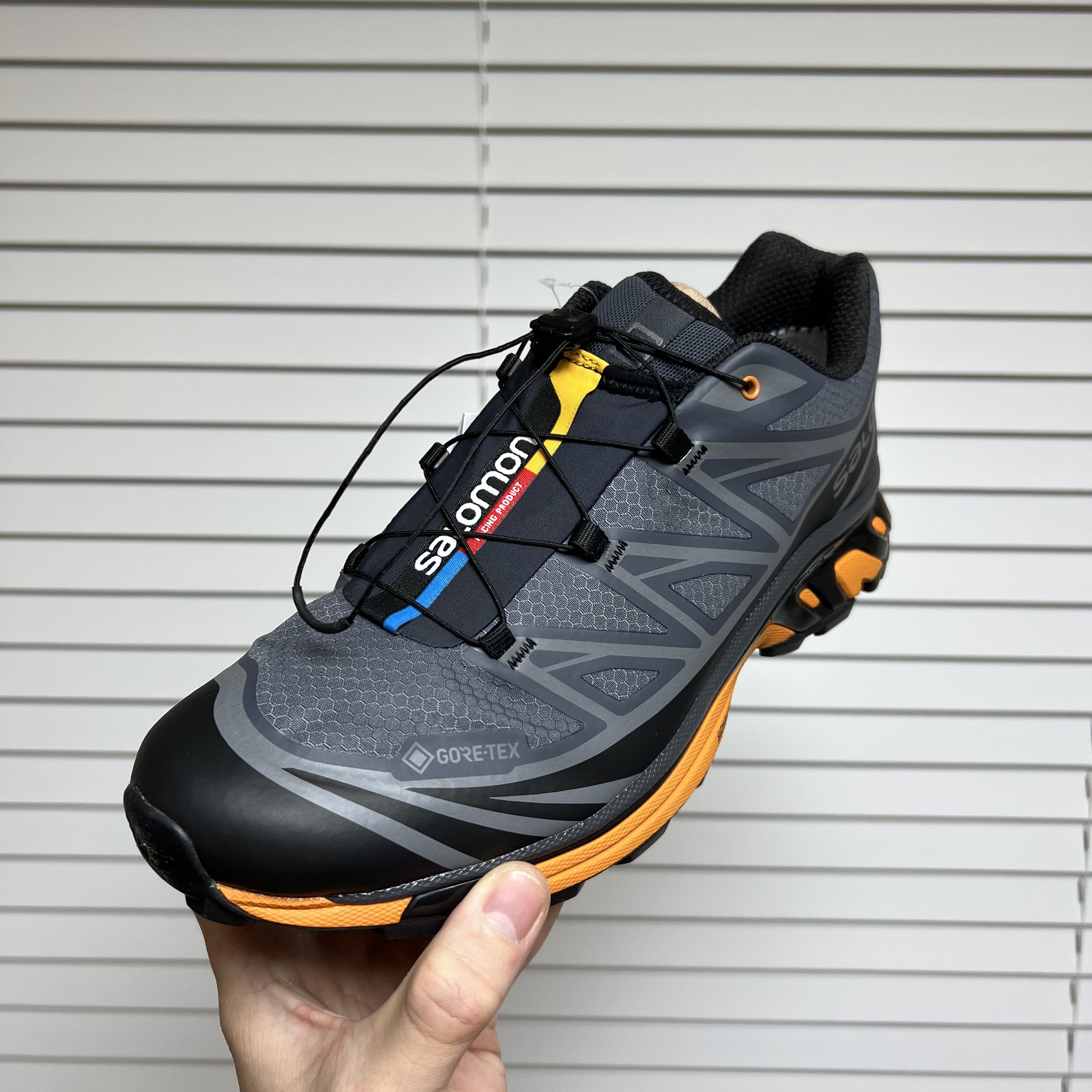 Salomon XT-6 Gore-Tex Utility Black Ebony 착용 스타일