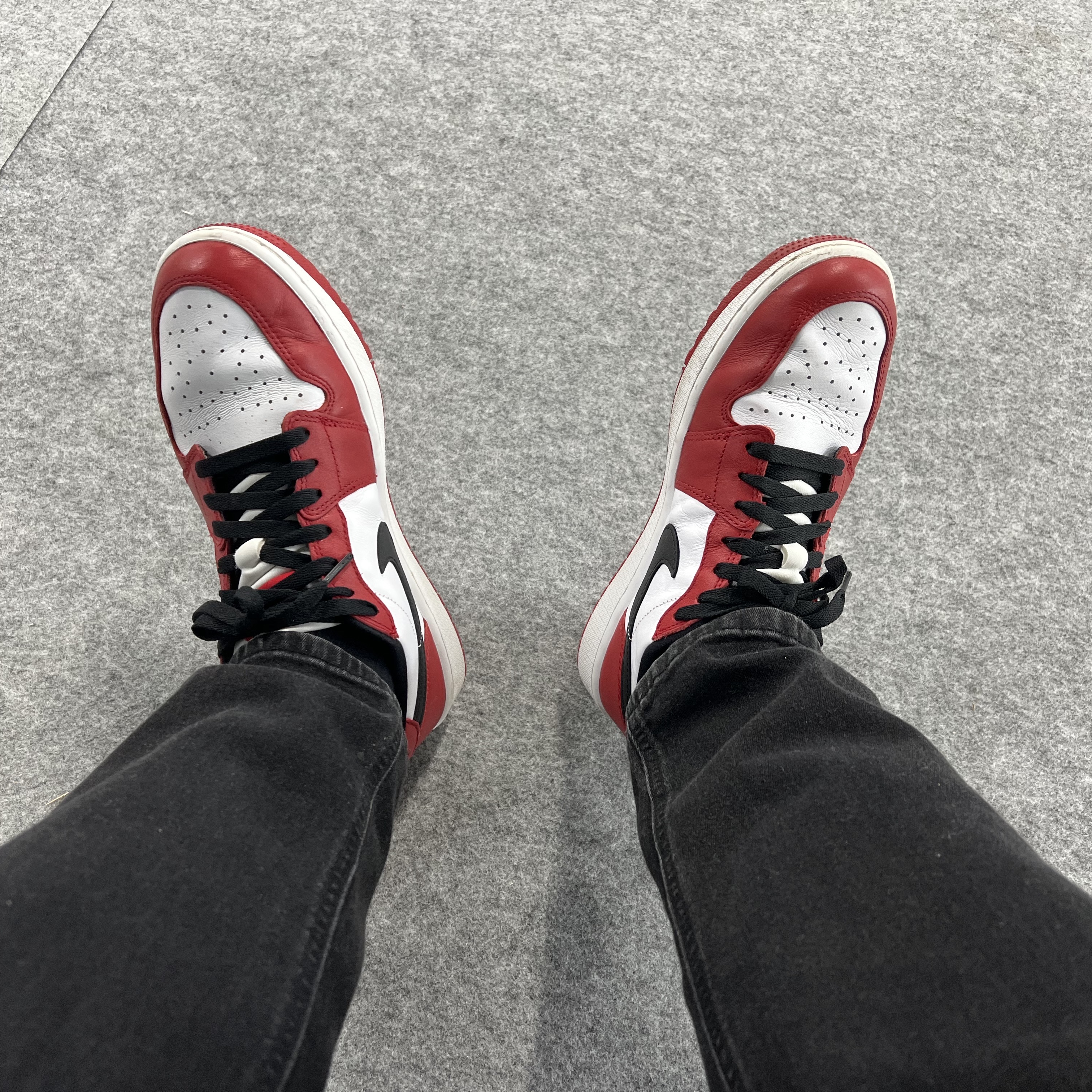 Jordan 1 Low Golf Chicago 착용 스타일