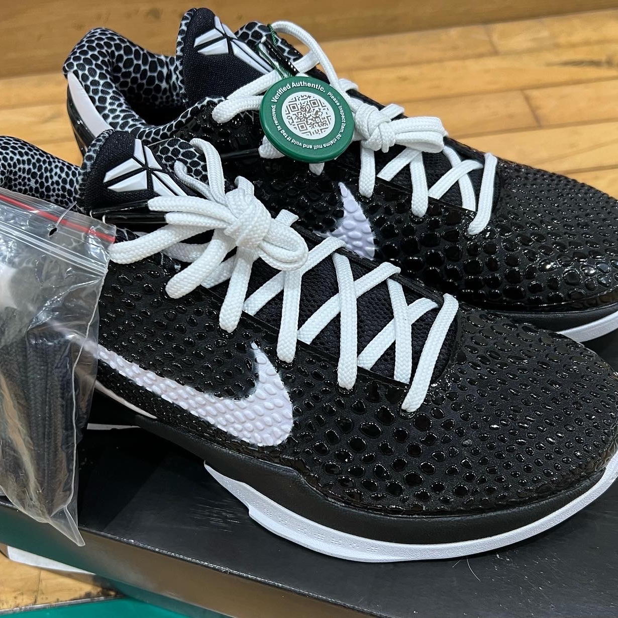 Nike Kobe 6 Protro Mambacita Sweet 16 착용 스타일 - 3