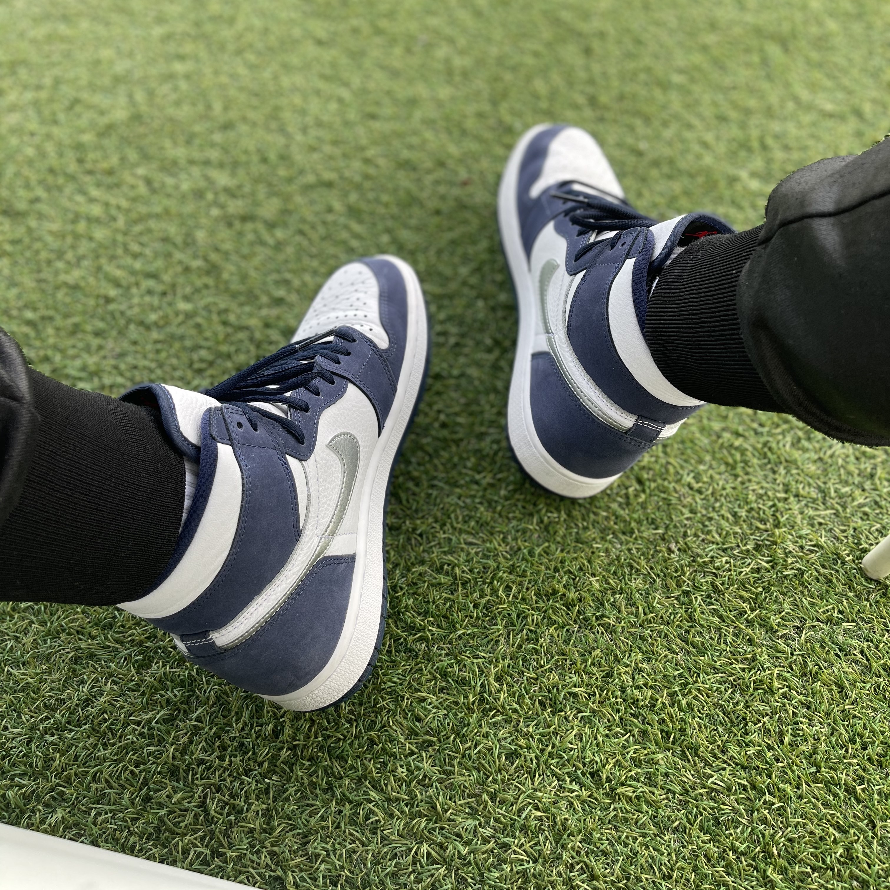 Jordan 1 Retro High OG CO.JP Midnight Navy 착용 스타일