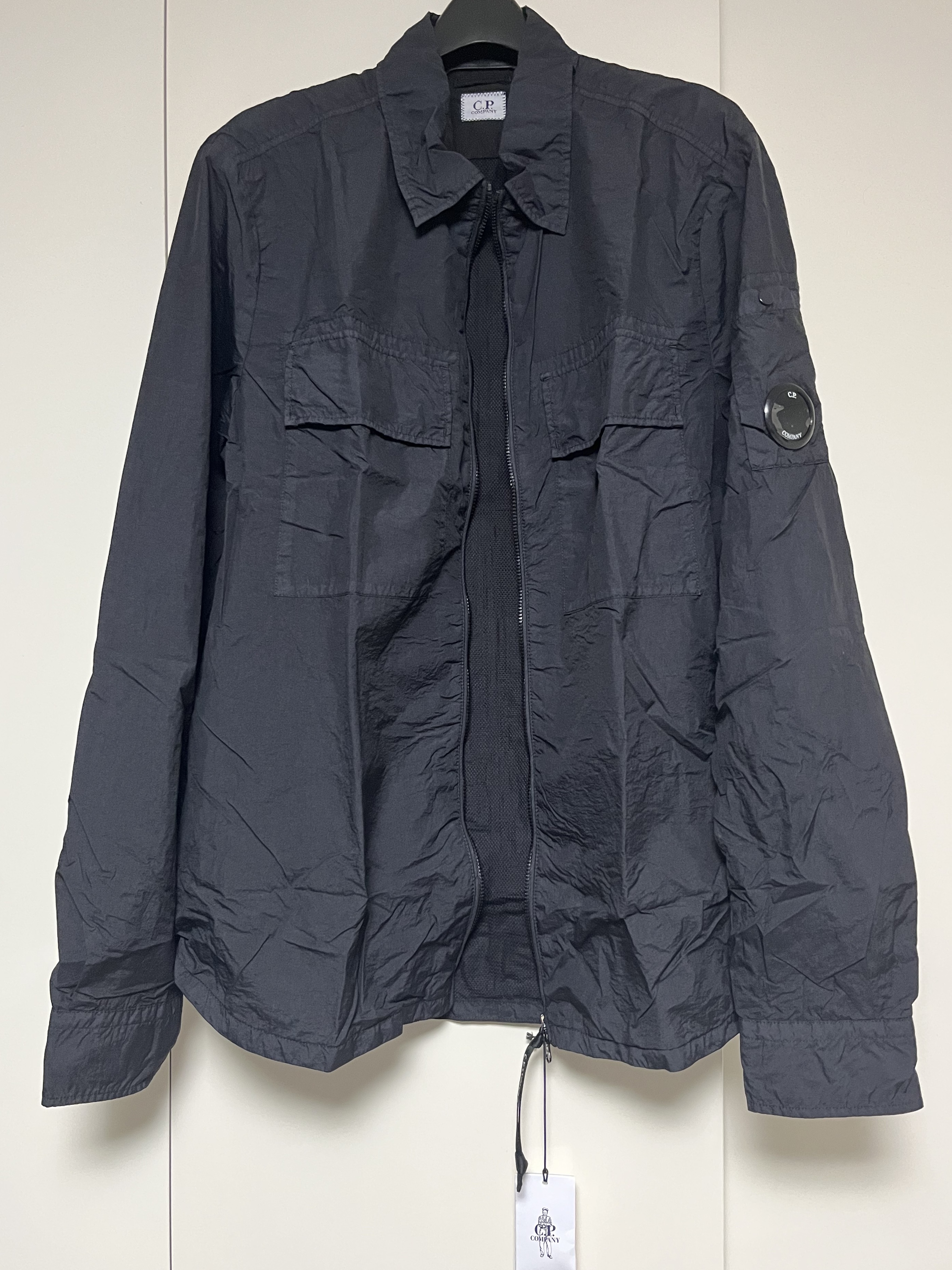C.P. Company Taylon L Zipped Overshirt Black - 21FW 착용 스타일