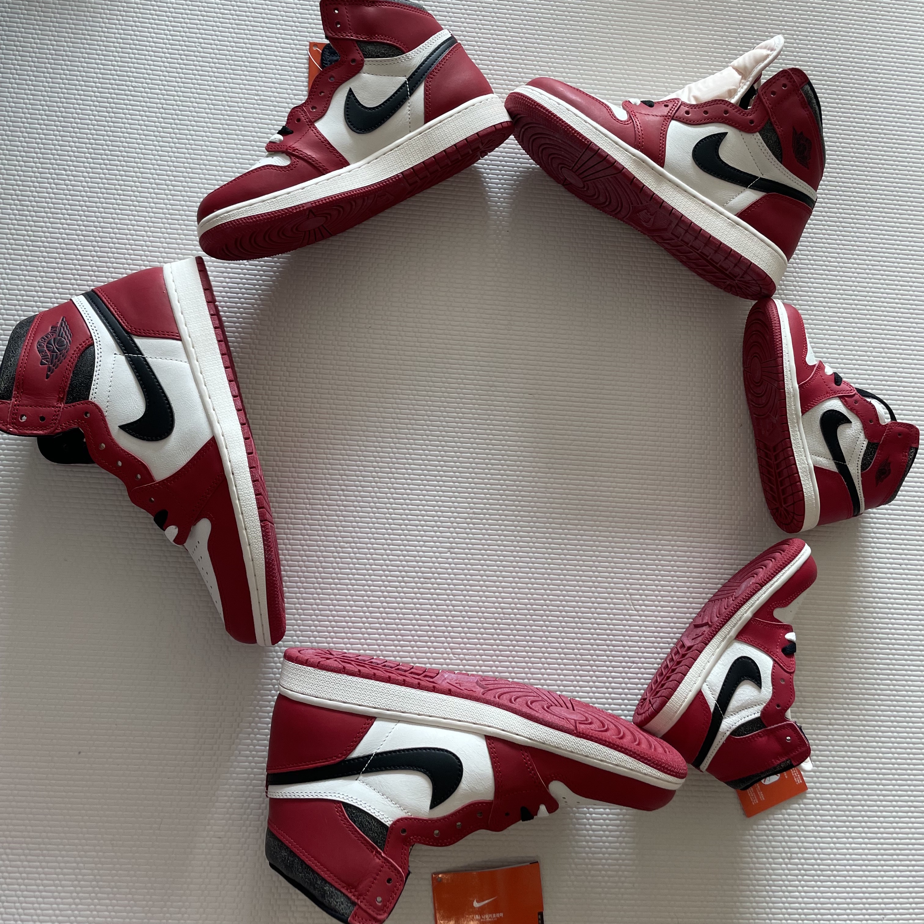 Jordan 1 Retro High OG Chicago 2022, (GS) Jordan 1 Retro High OG Chicago 2022 착용 스타일