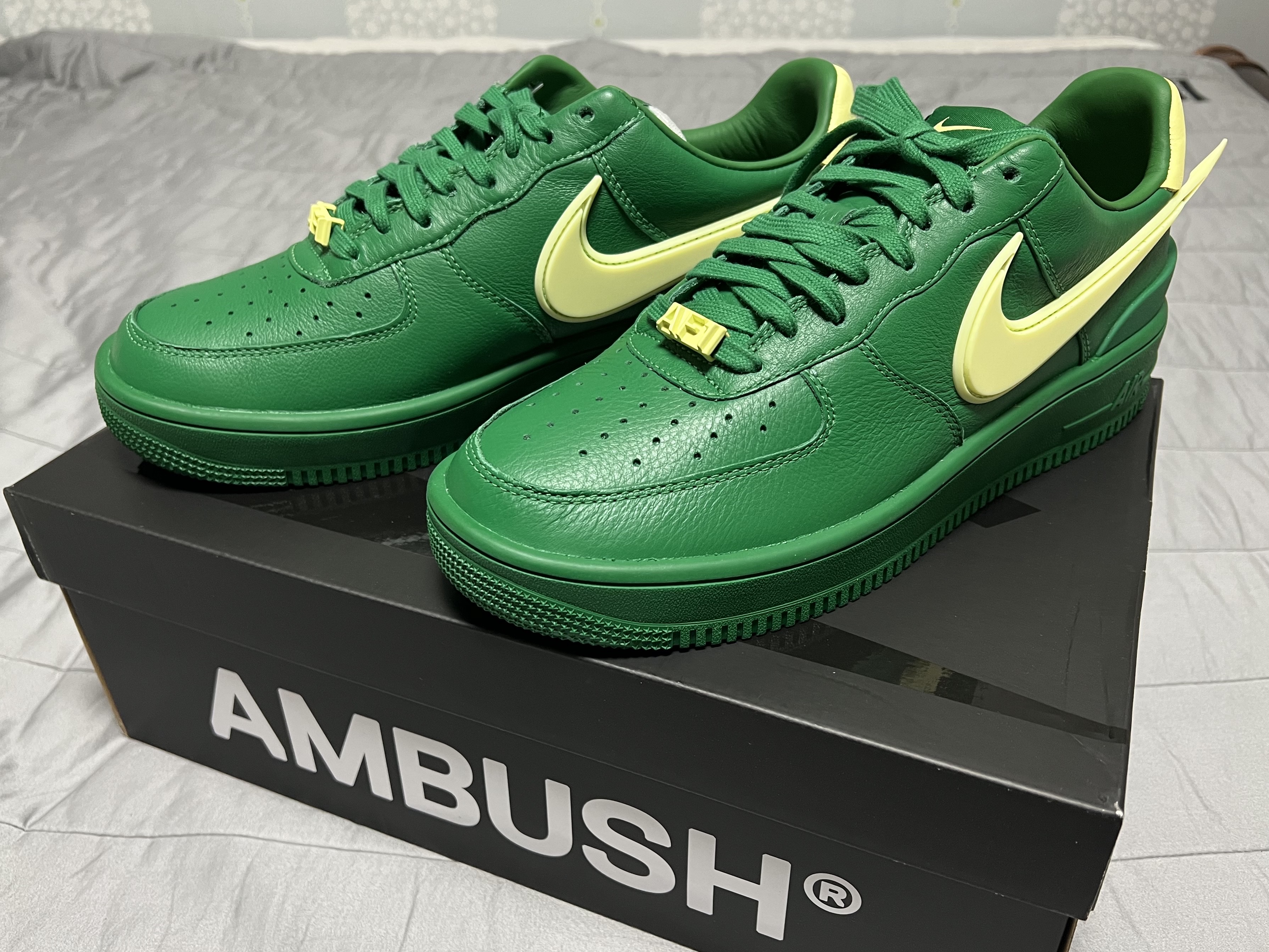 Nike x Ambush Air Force 1 Low SP Pine Green and Citron 착용 스타일 - 1