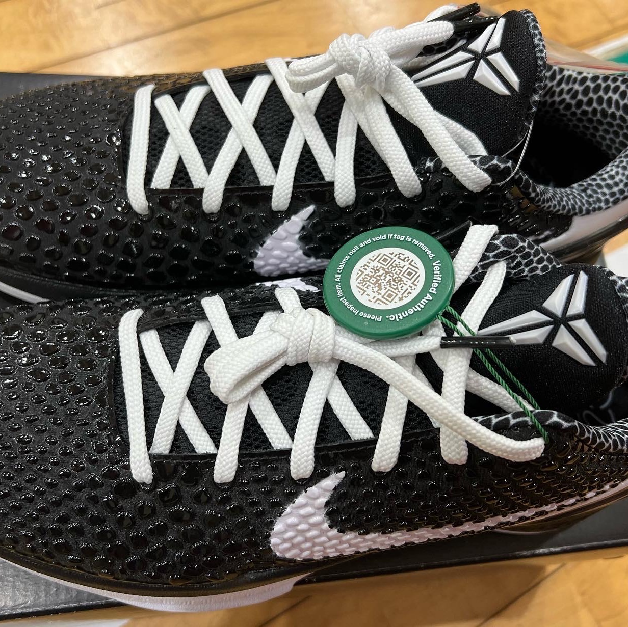 Nike Kobe 6 Protro Mambacita Sweet 16 착용 스타일 - 1