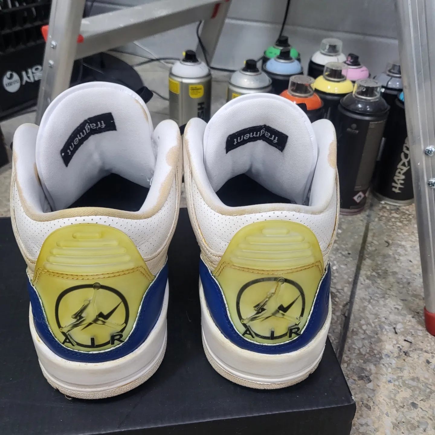 Jordan 3 x Fragment Retro SP White Black 착용 스타일 - 2