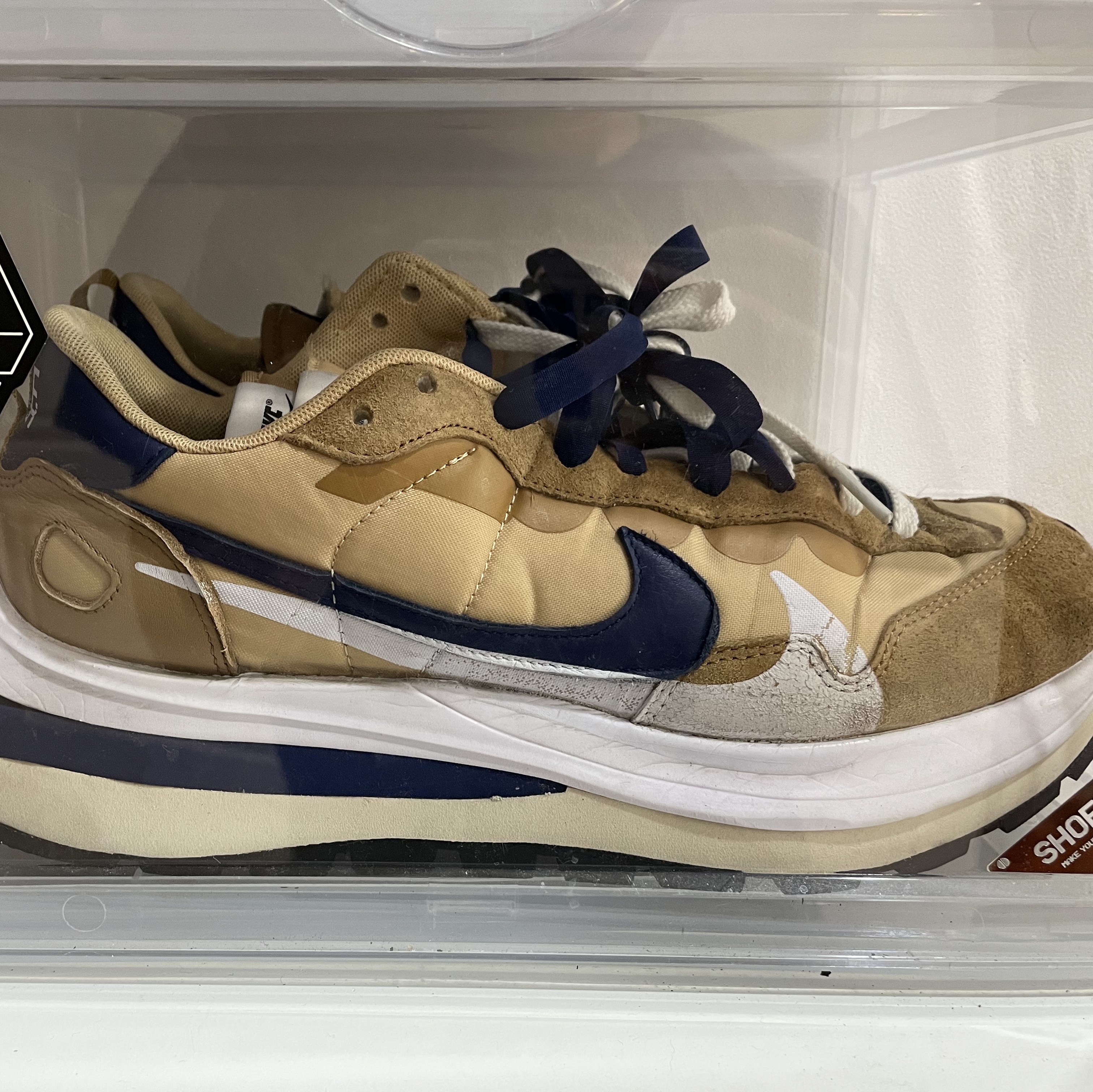 Nike x Sacai VaporWaffle Sesame and Blue Void 착용 스타일