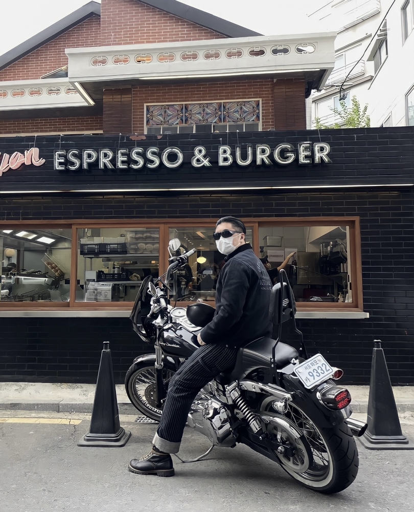KREAM 프로필 이미지