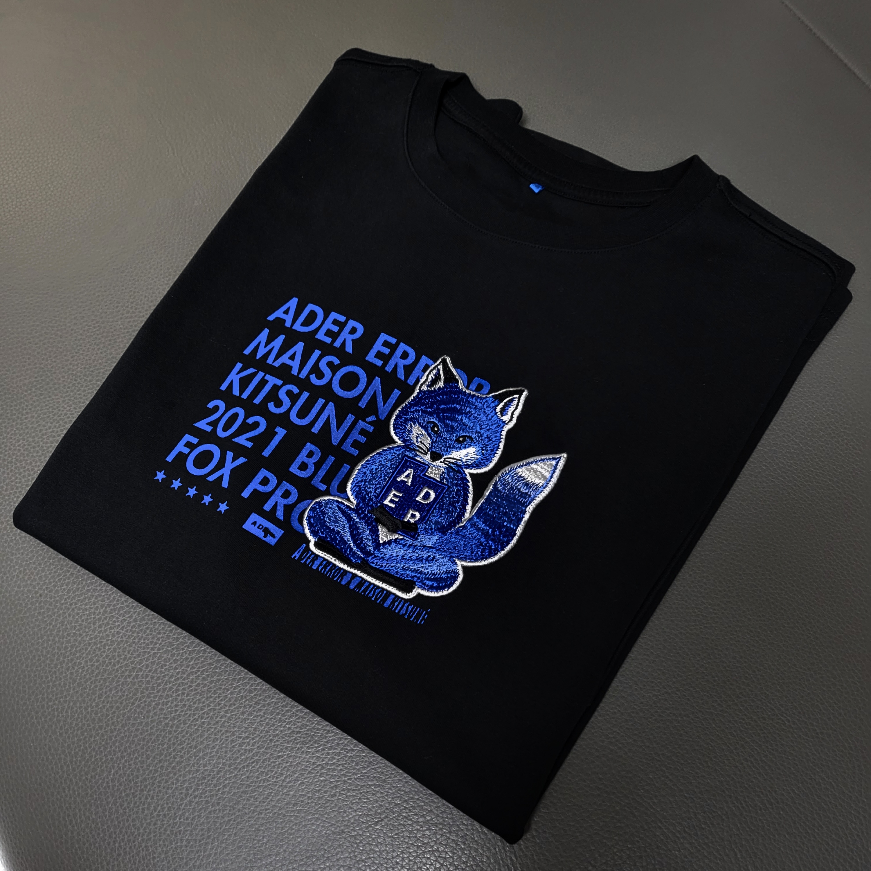 Maison Kitsune x Ader Error Meditation Fox T-Shirt Black 착용 스타일