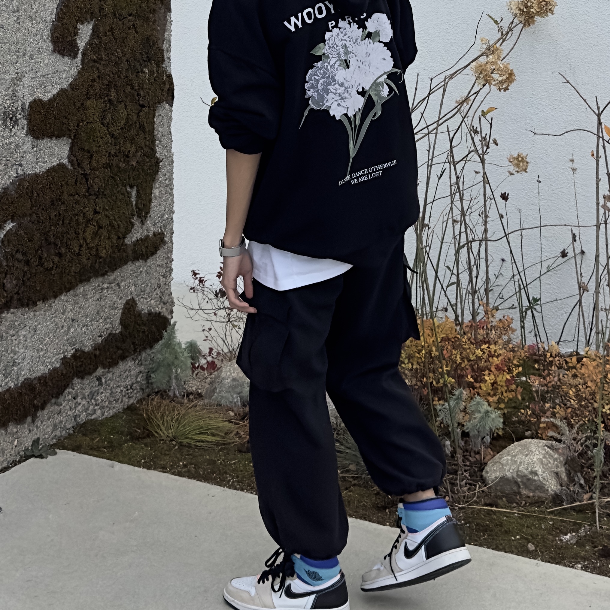 Jordan 1 Retro High OG Prototype, Wooyoungmi Flower Print Back Logo Hoodie Black - 21SS 착용 스타일 - 4
